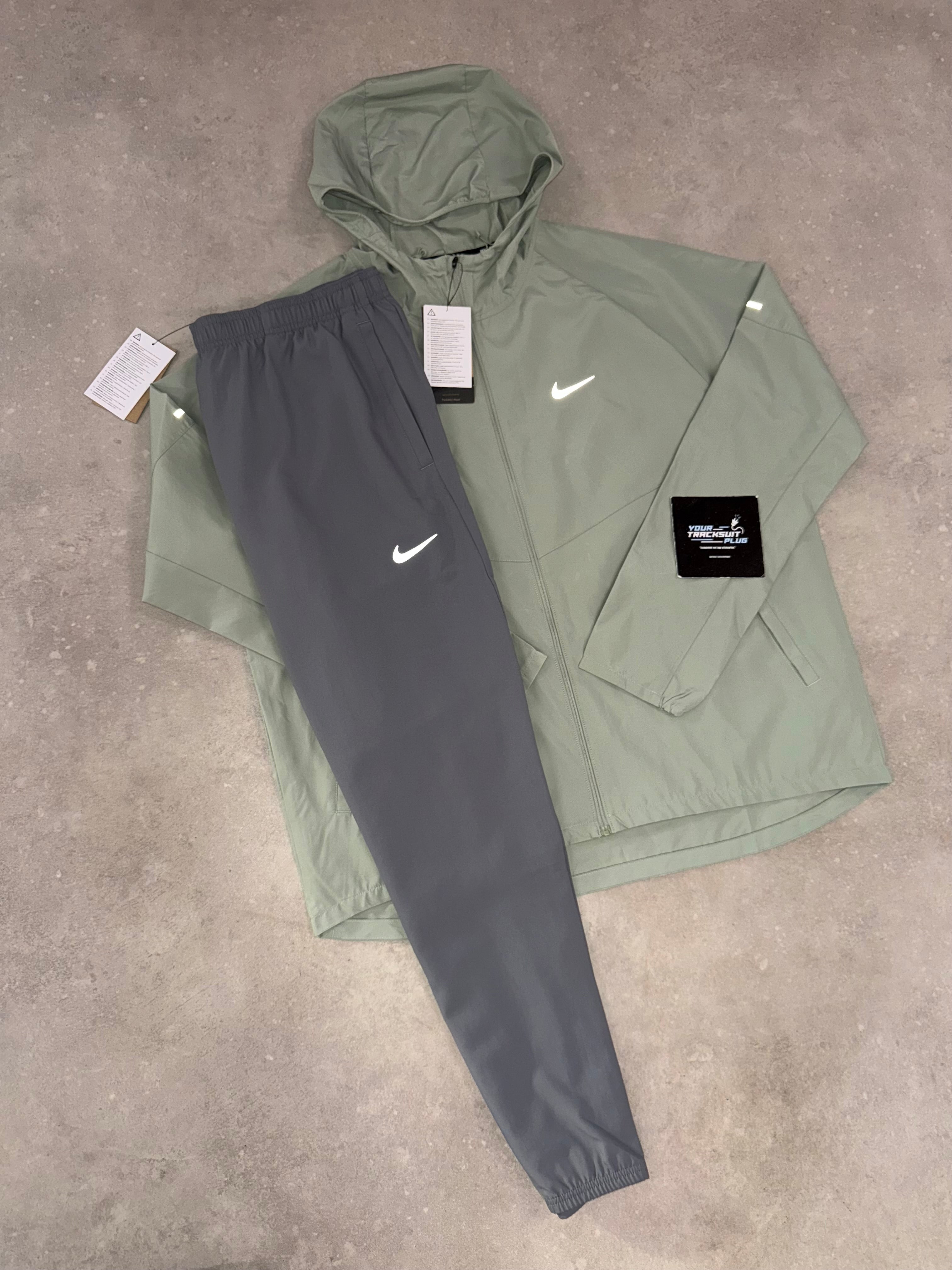 NIKE MILER TRACKSUIT // LIMITED EDITION