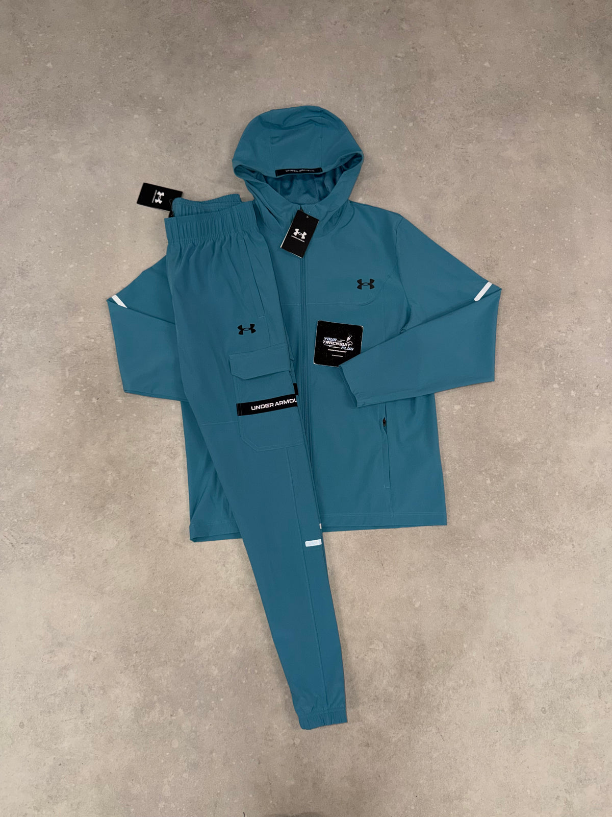 UNDER ARMOUR TRACKSUIT BLUE // THE LATEST