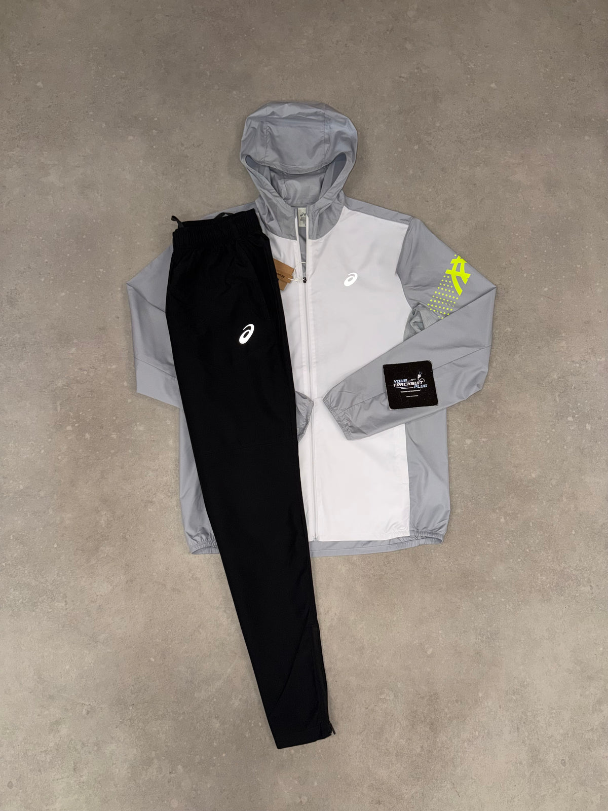 ASICS TRACKSUIT // THE LATEST