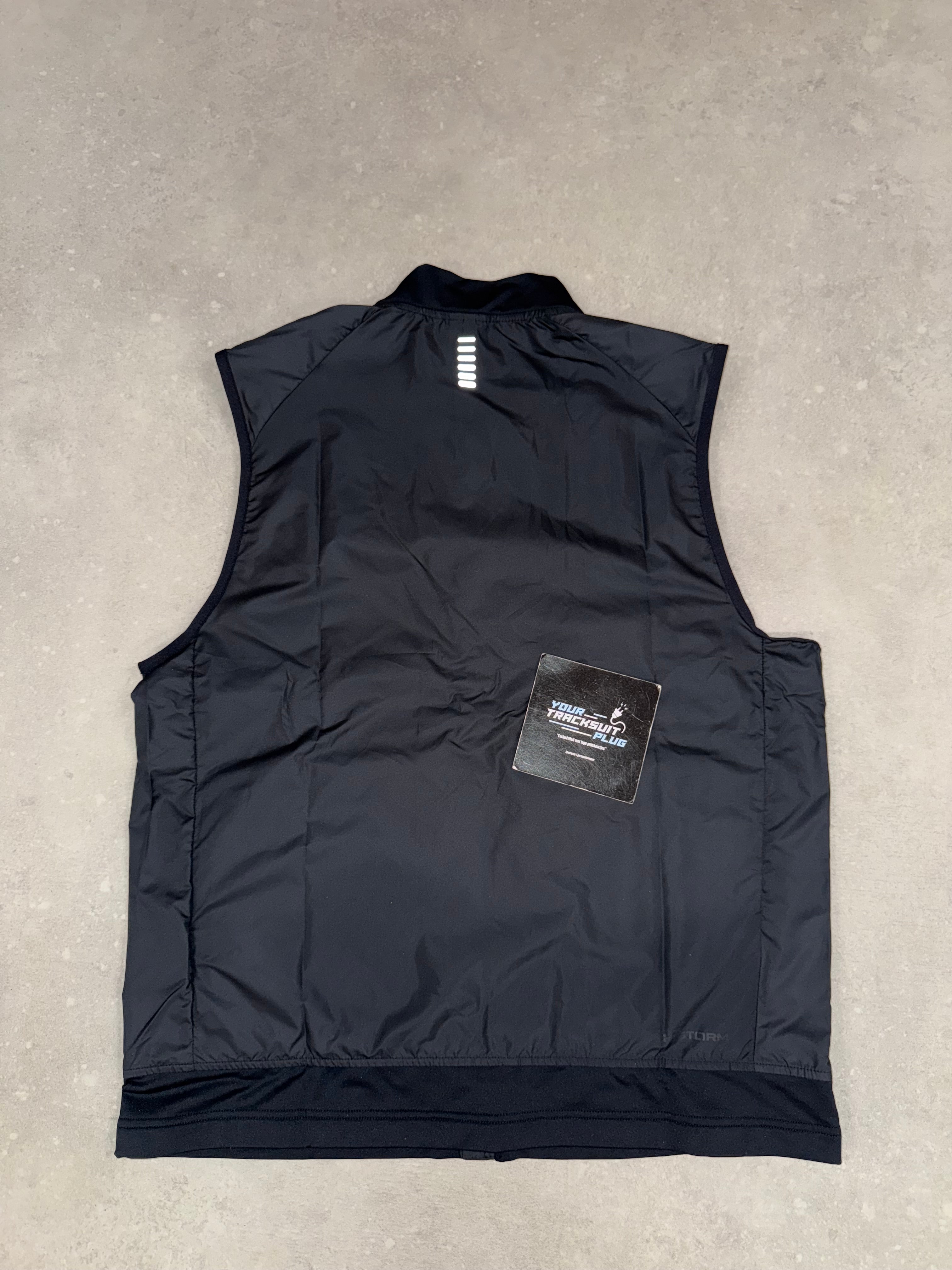 UNDER ARMOUR BODYWARMER BLACK