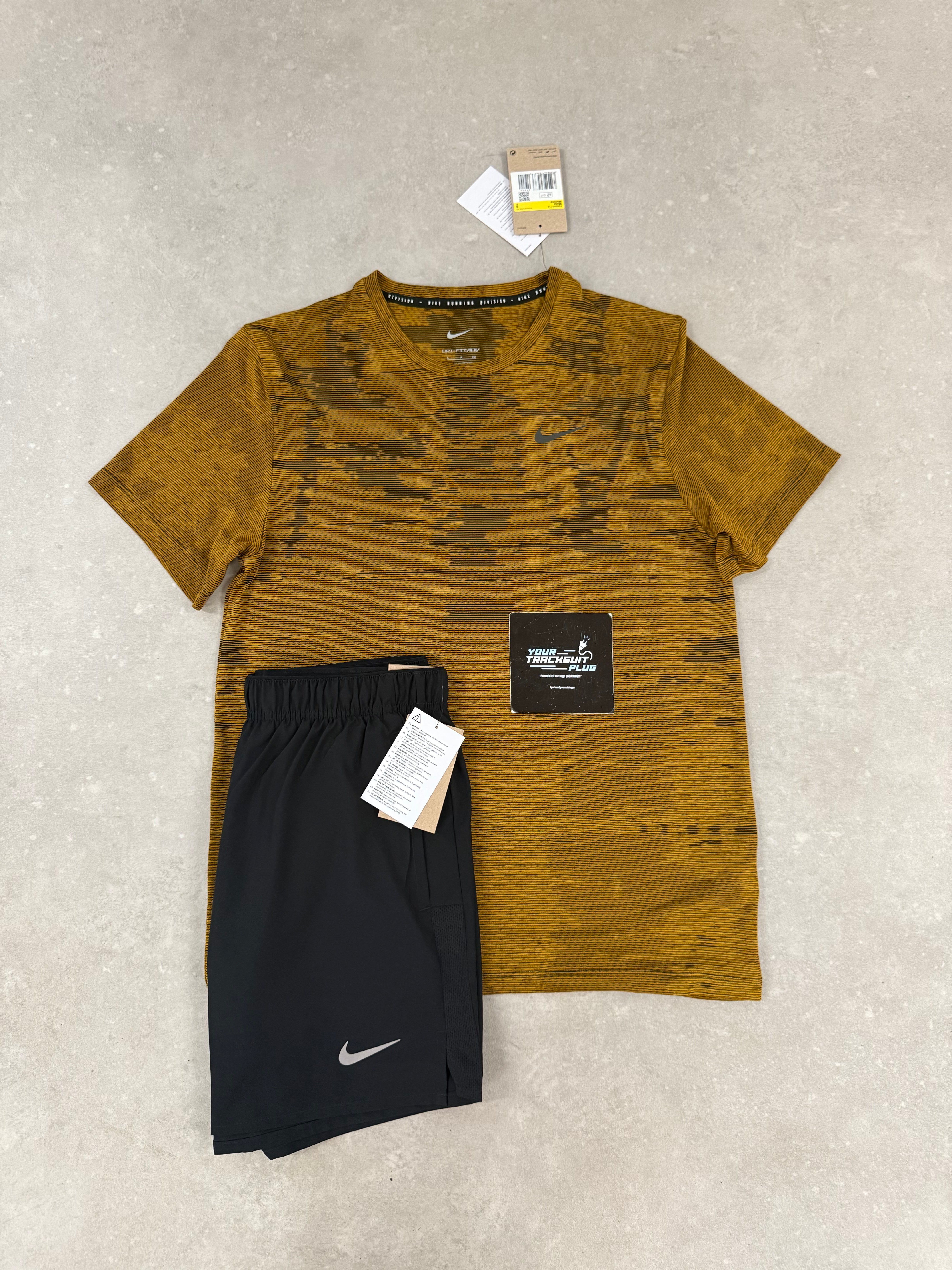 NIKE RUNNING DIVISION SUMMER SET // VERY EXCLUSIVE