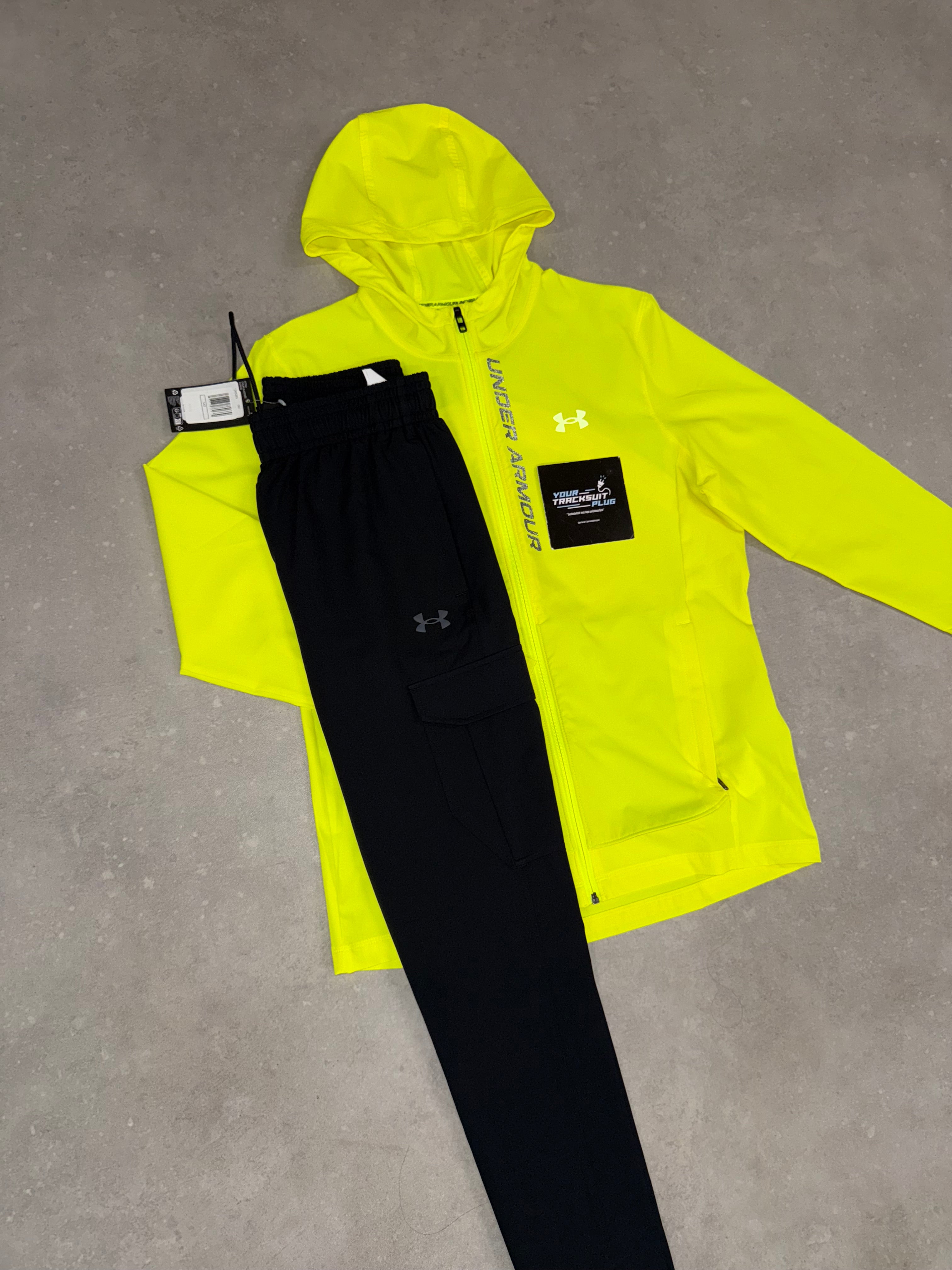 UNDER ARMOUR TRACKSUIT // LIMITED EDITION