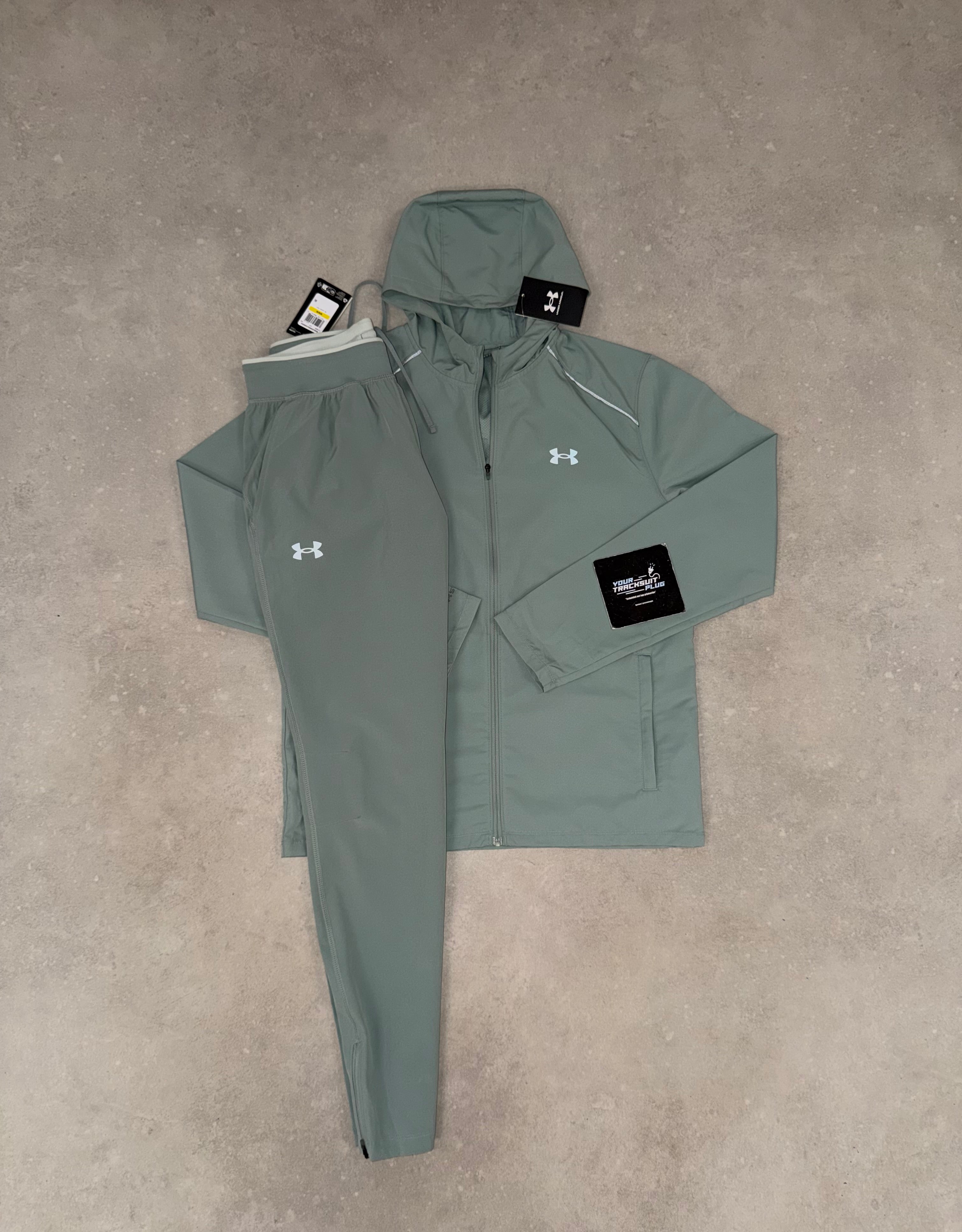 UNDER ARMOUR TRACKSUIT // LIMITED EDITION