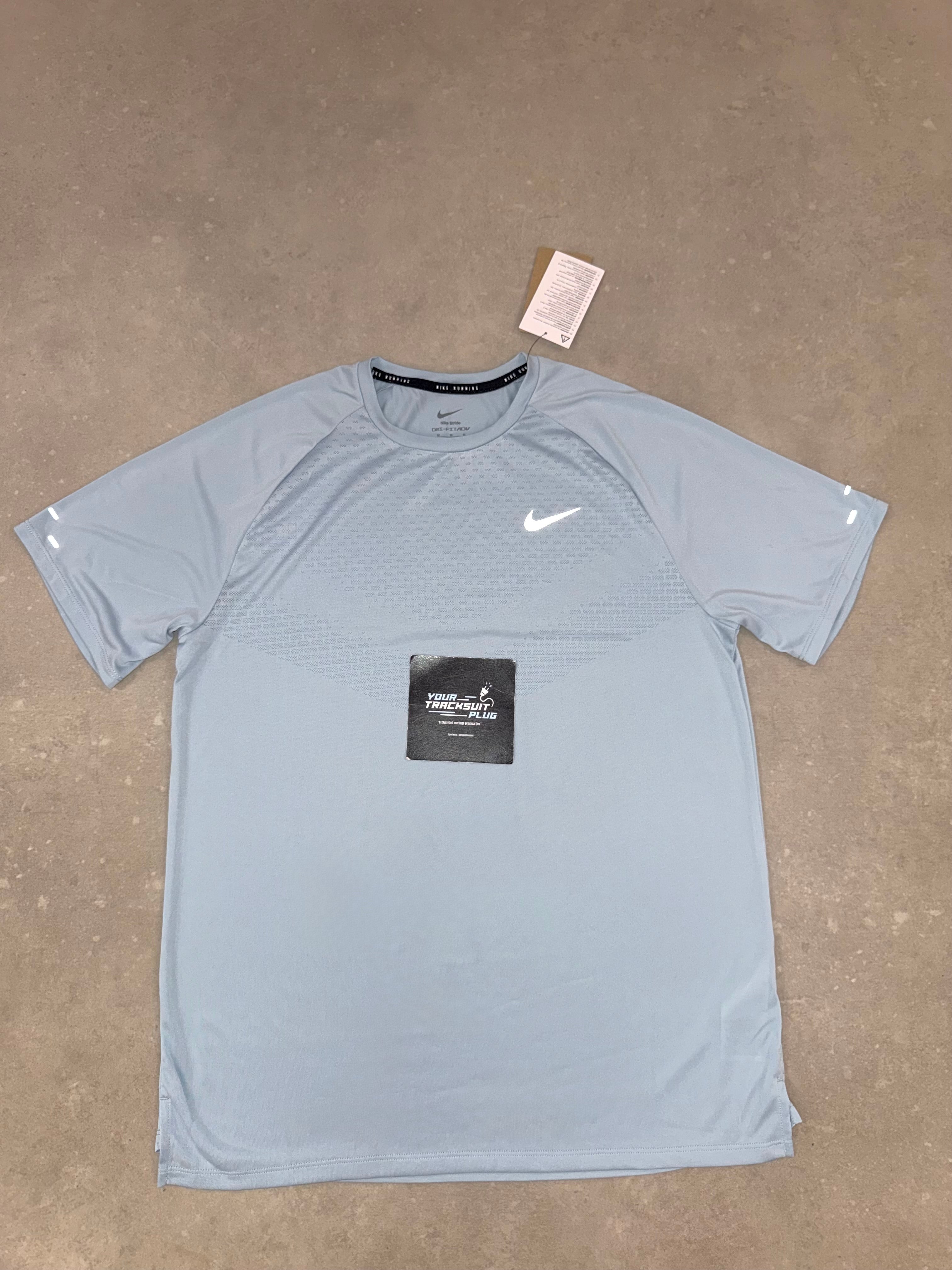 NIKE BLUE & BLACK // SUMMER SET