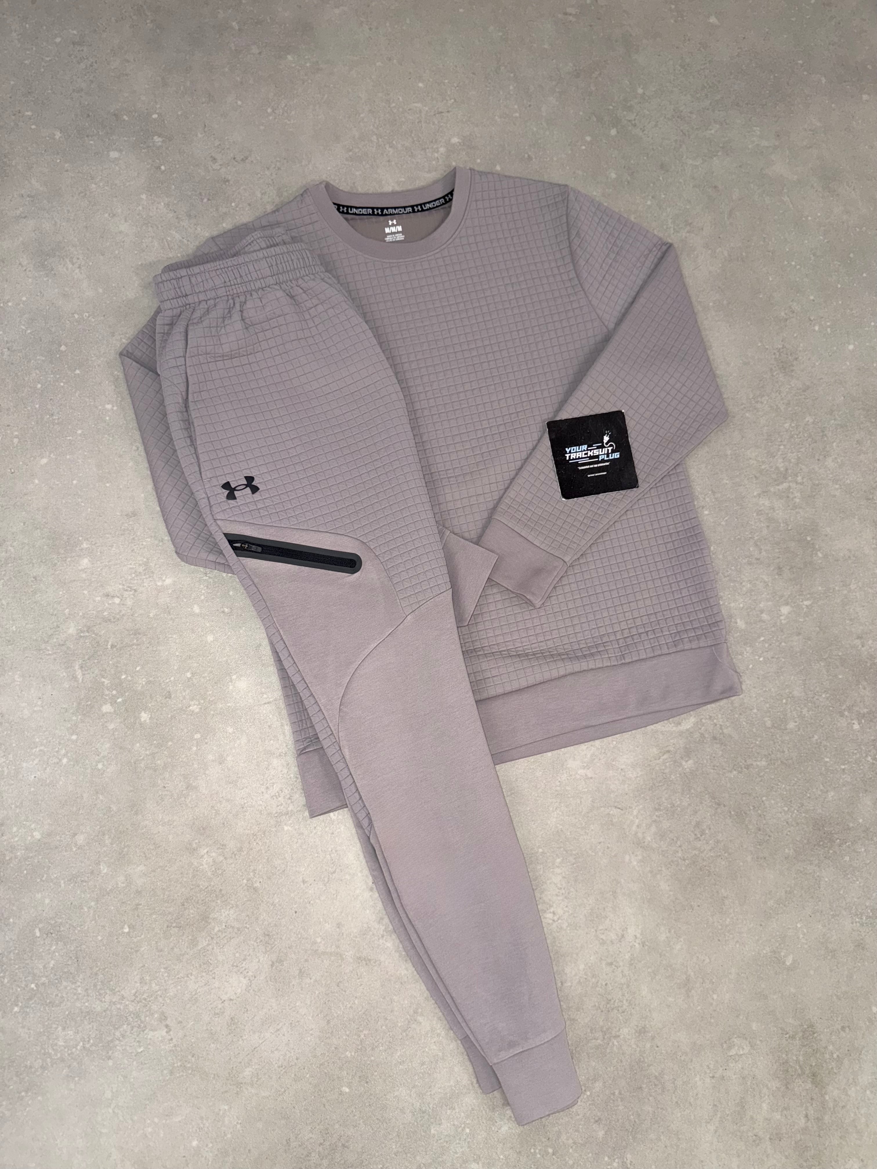 UNDER ARMOUR TRACKSUIT // LIMITED EDITION