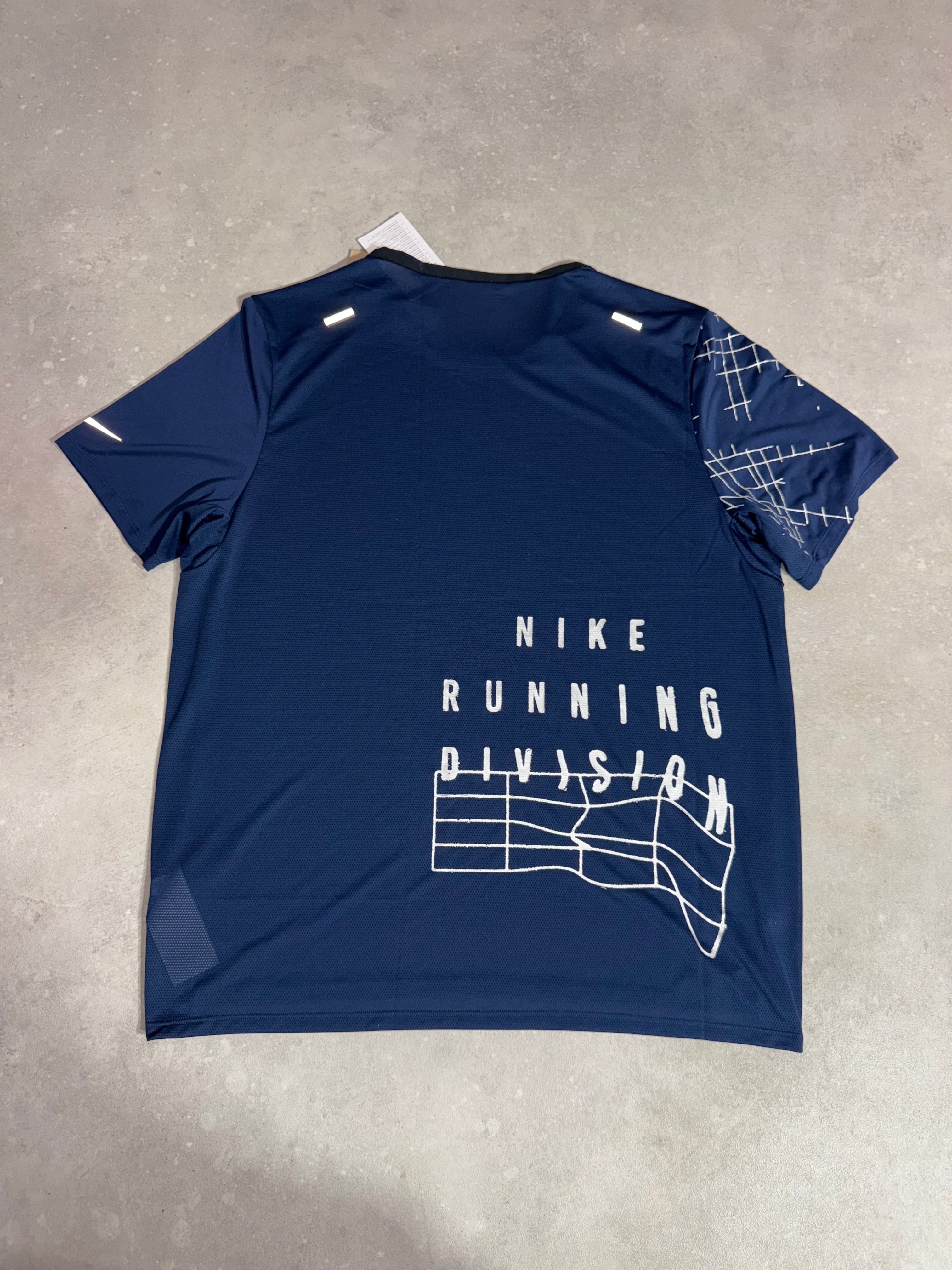 NIKE RUNNING DIVISION ZOMER SET