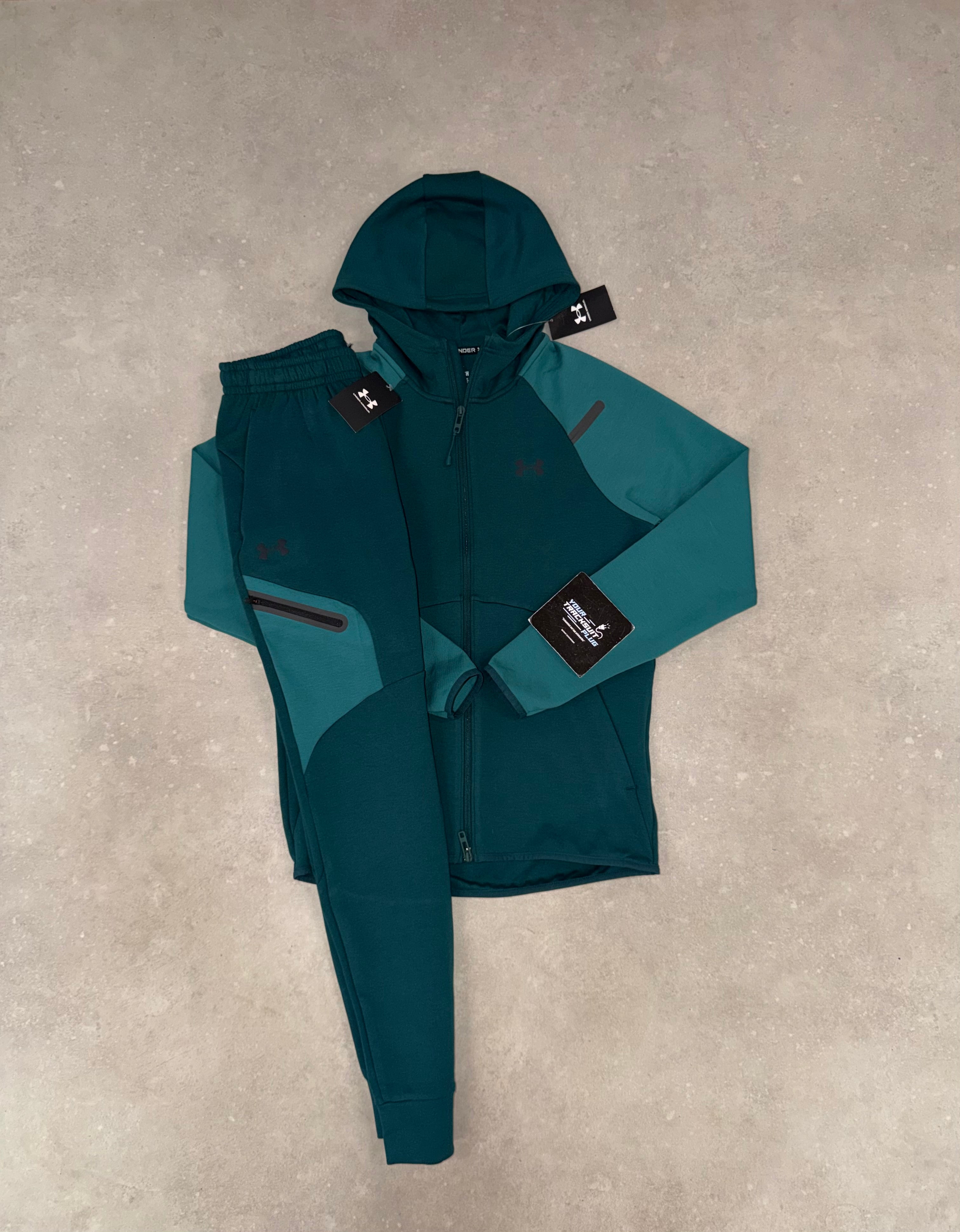 UNDER ARMOUR TRACKSUIT TECH FLEECE GREEN // THE LATEST