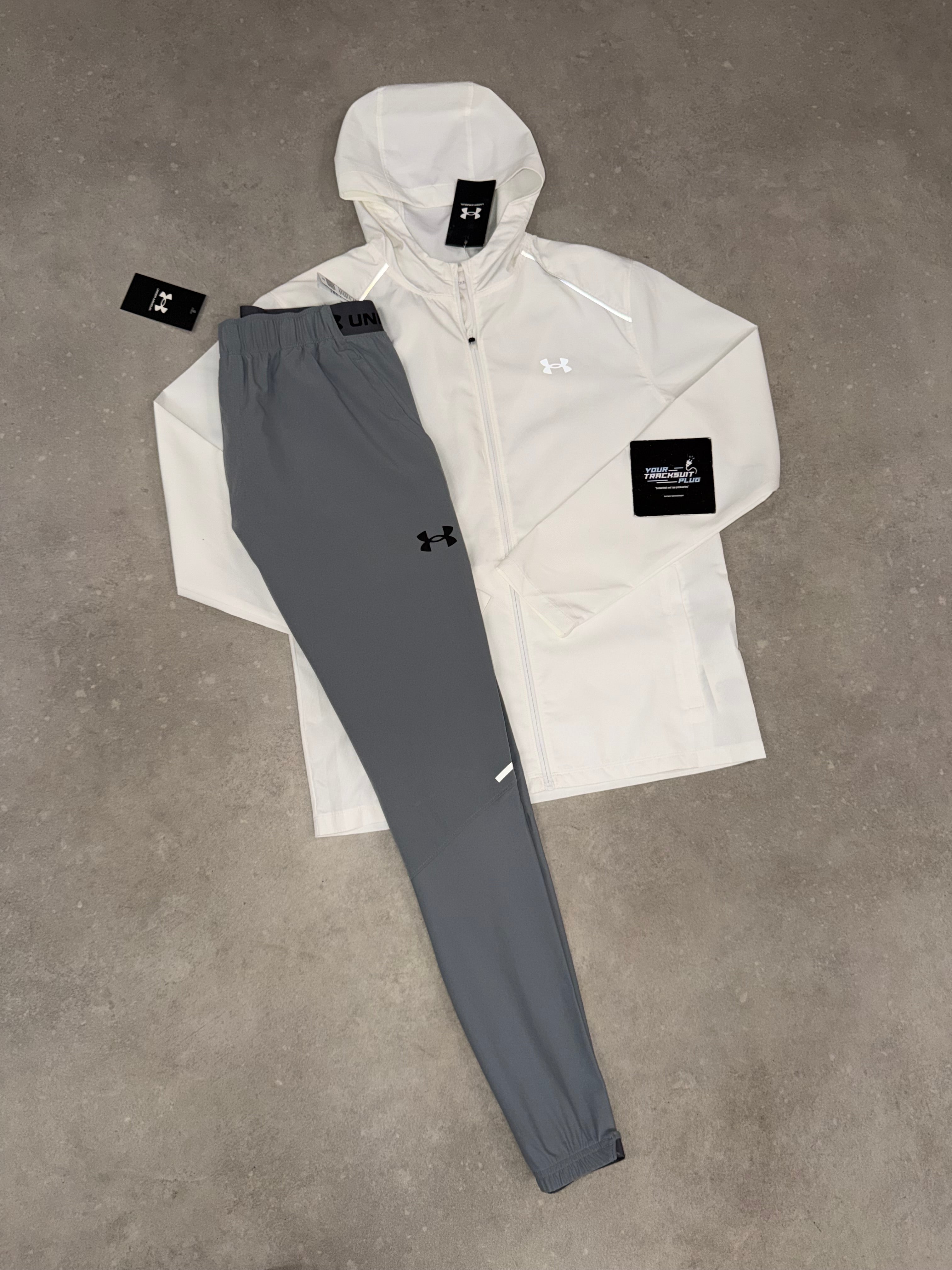 UNDER ARMOUR WHITE & GREY // TRACKSUIT
