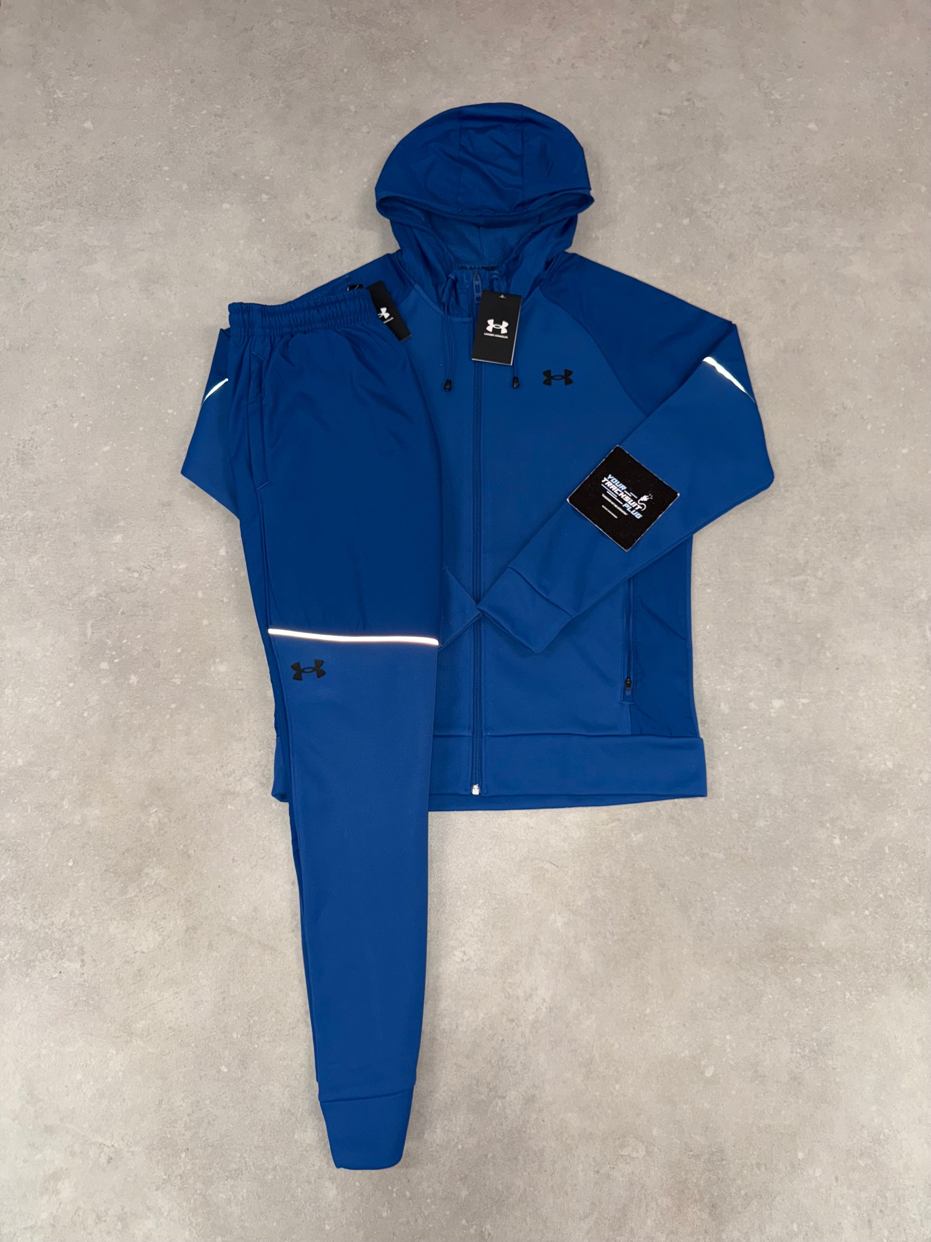 UNDER ARMOUR TRACKSUIT BLUE // THE LATEST