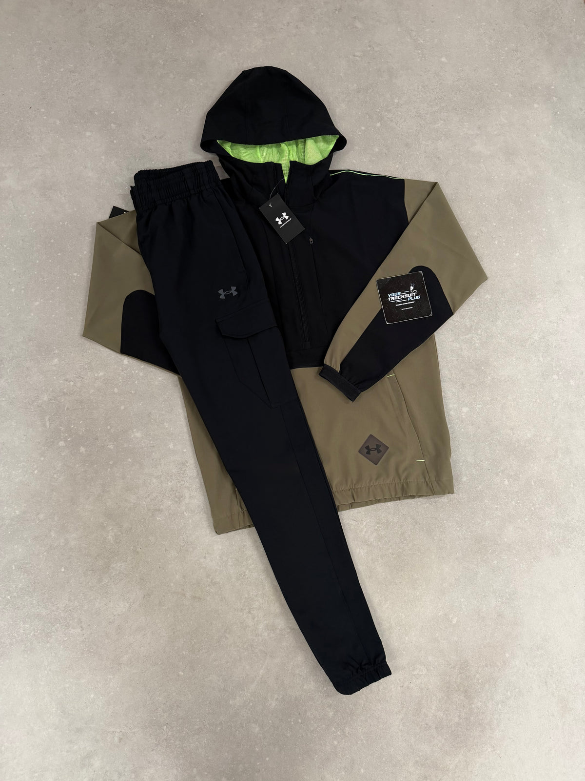 UNDER ARMOUR TRACKSUIT // LIMITED EDITION