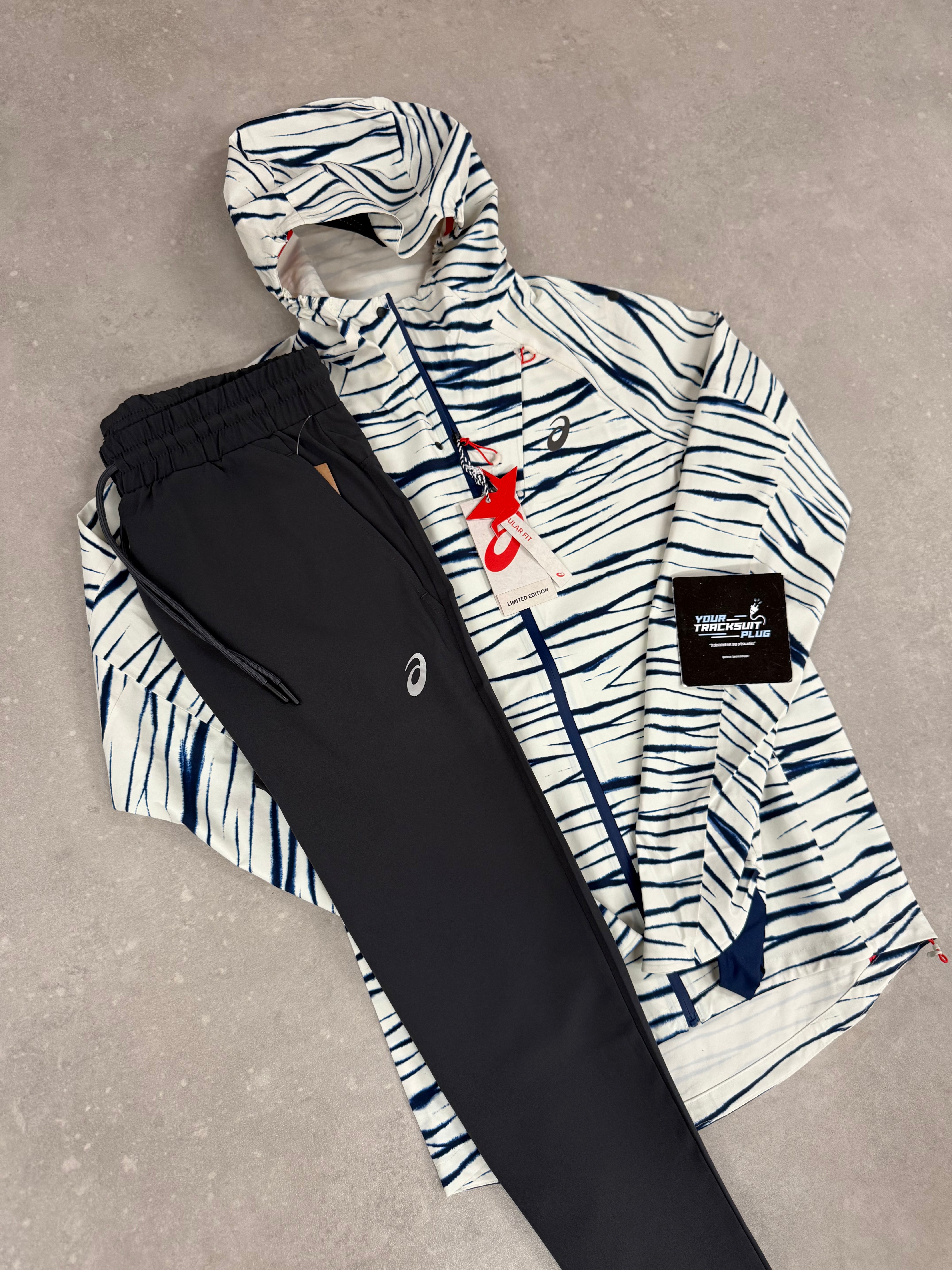 ASICS TRACKSUIT // LIMITED EDITION