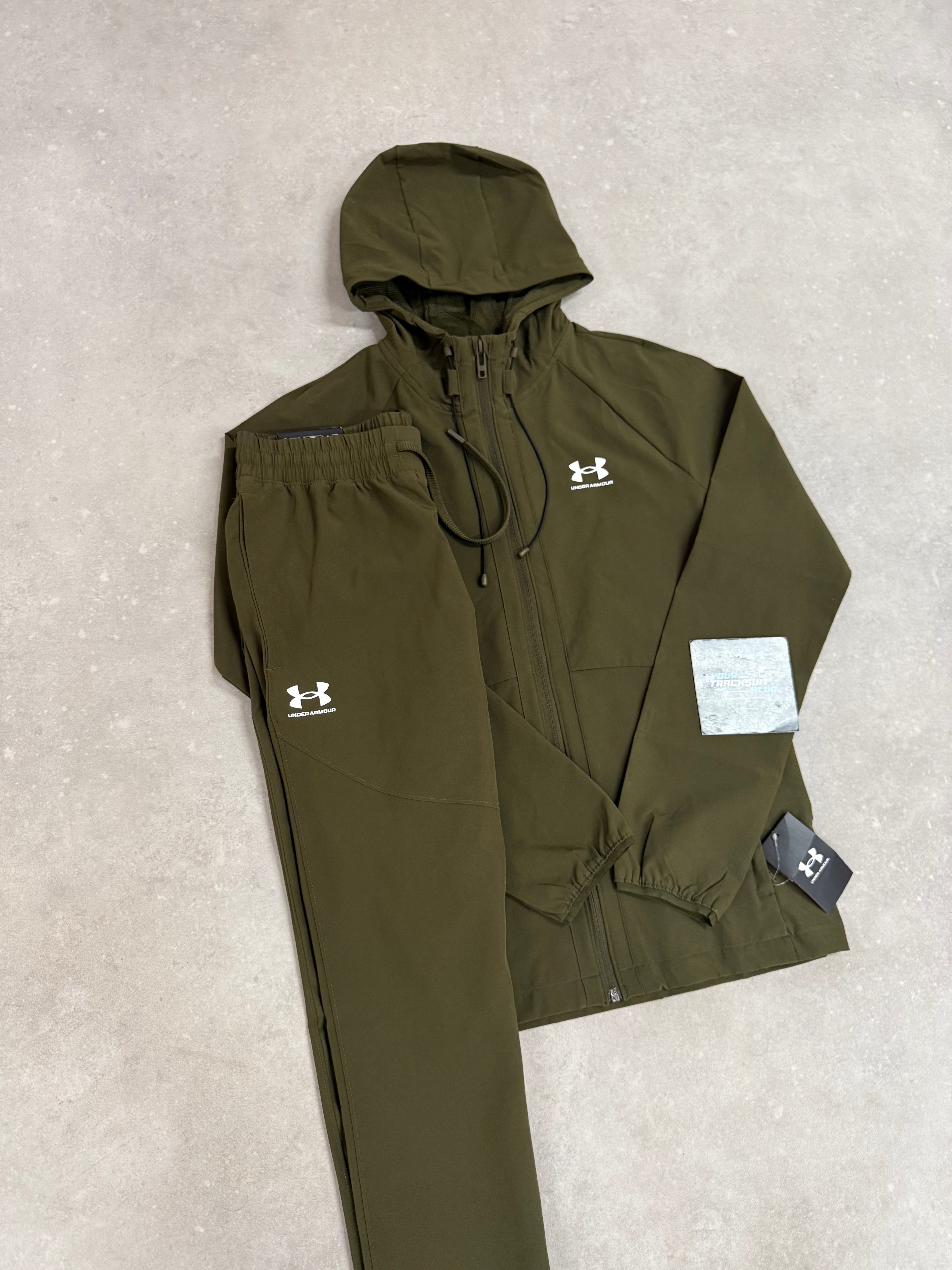 UNDER ARMOUR TRACKSUIT // LIMITED EDITION