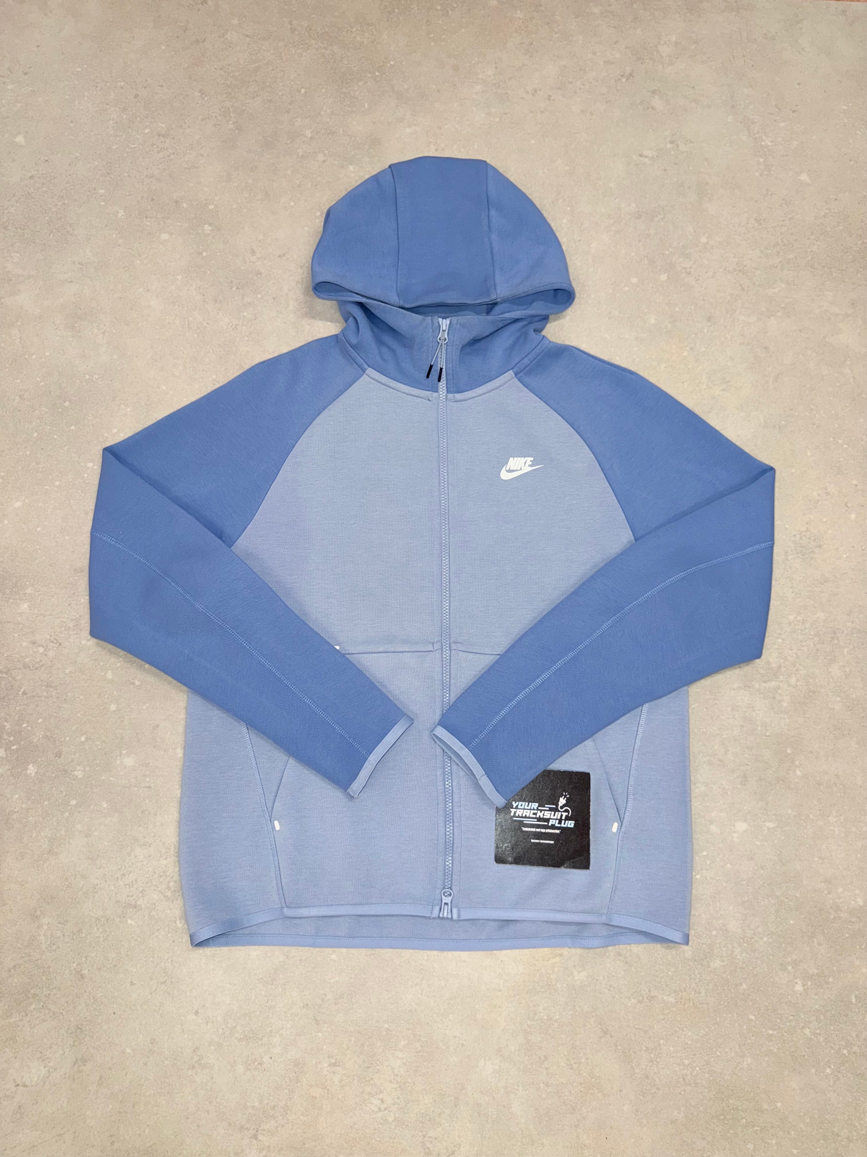 NIKE TECH FLEECE OLD SEASON // VERY EXCLUSIVE