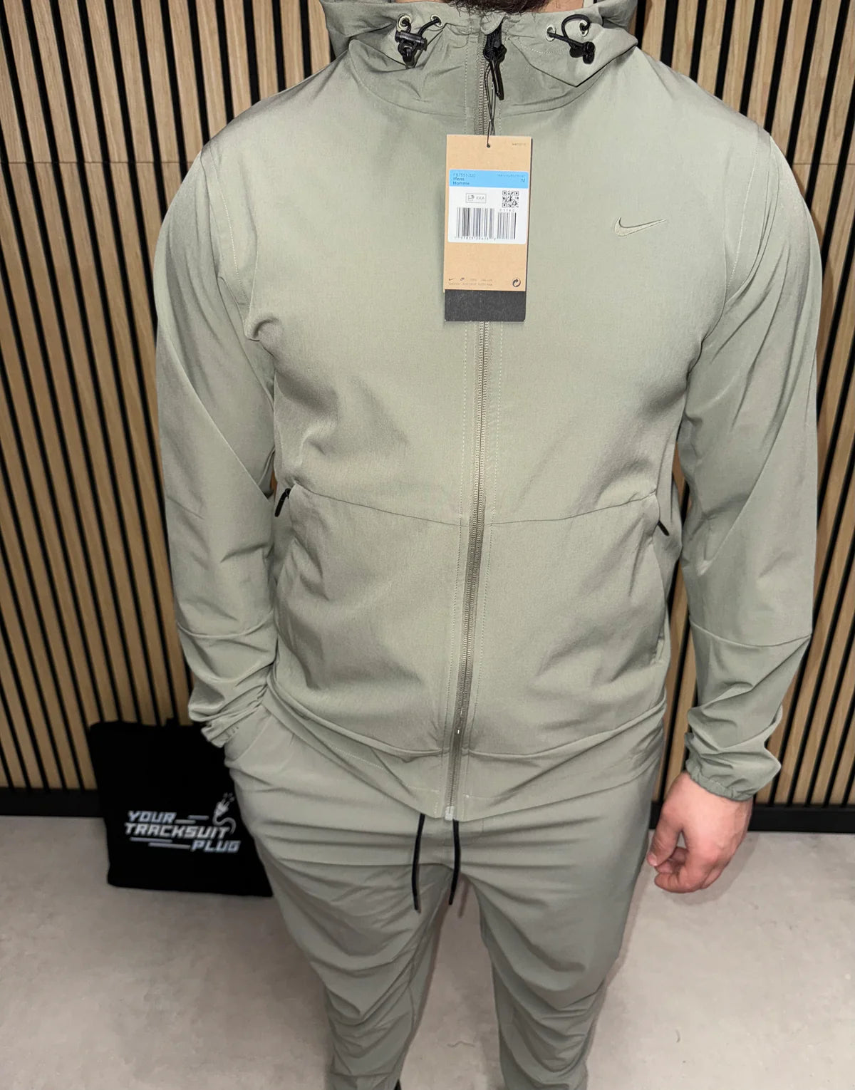 NIKE TRACKSUIT PASTEL GREEN