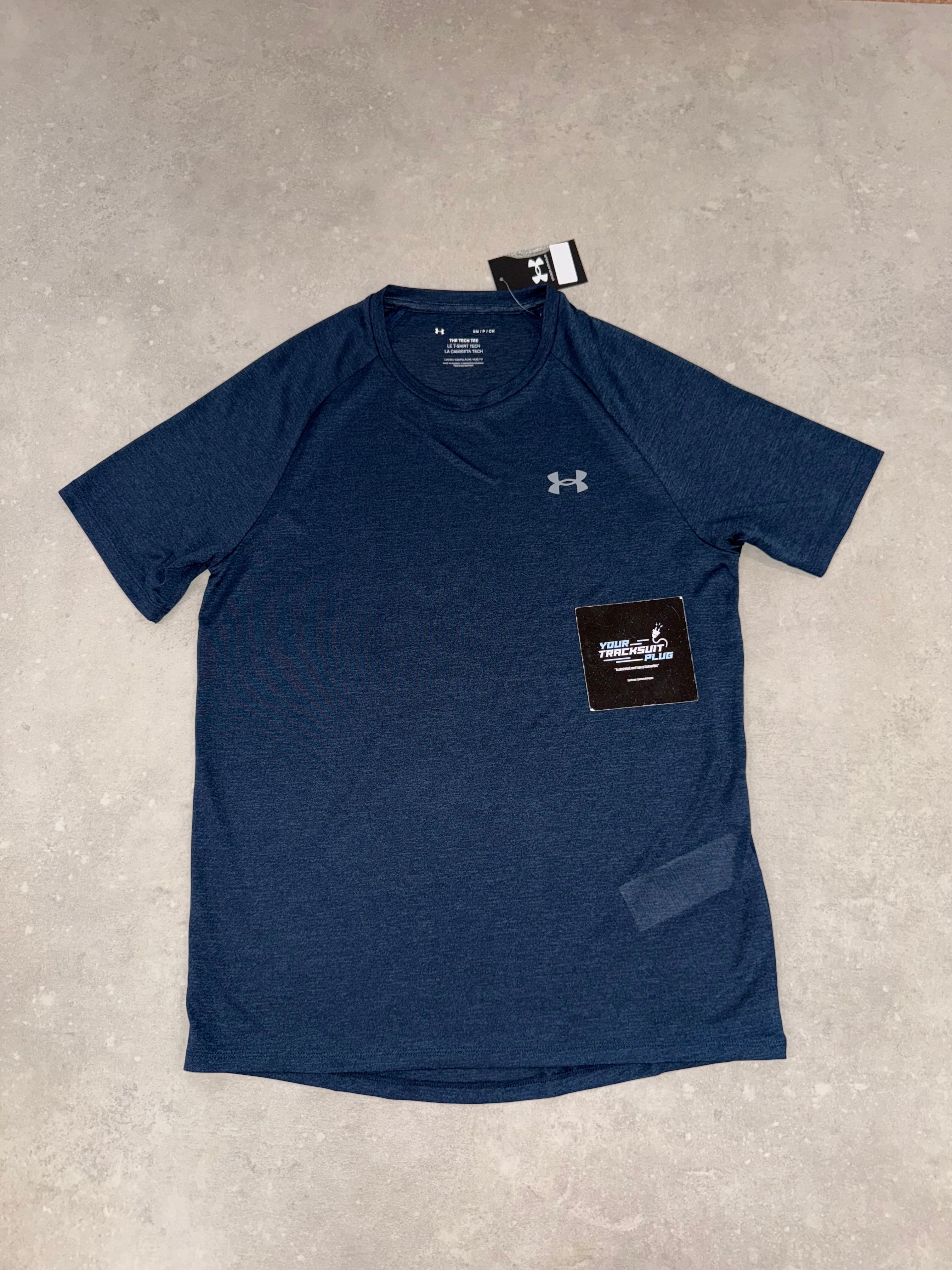 UNDER ARMOUR BLUE & BLACK // SUMMER SET