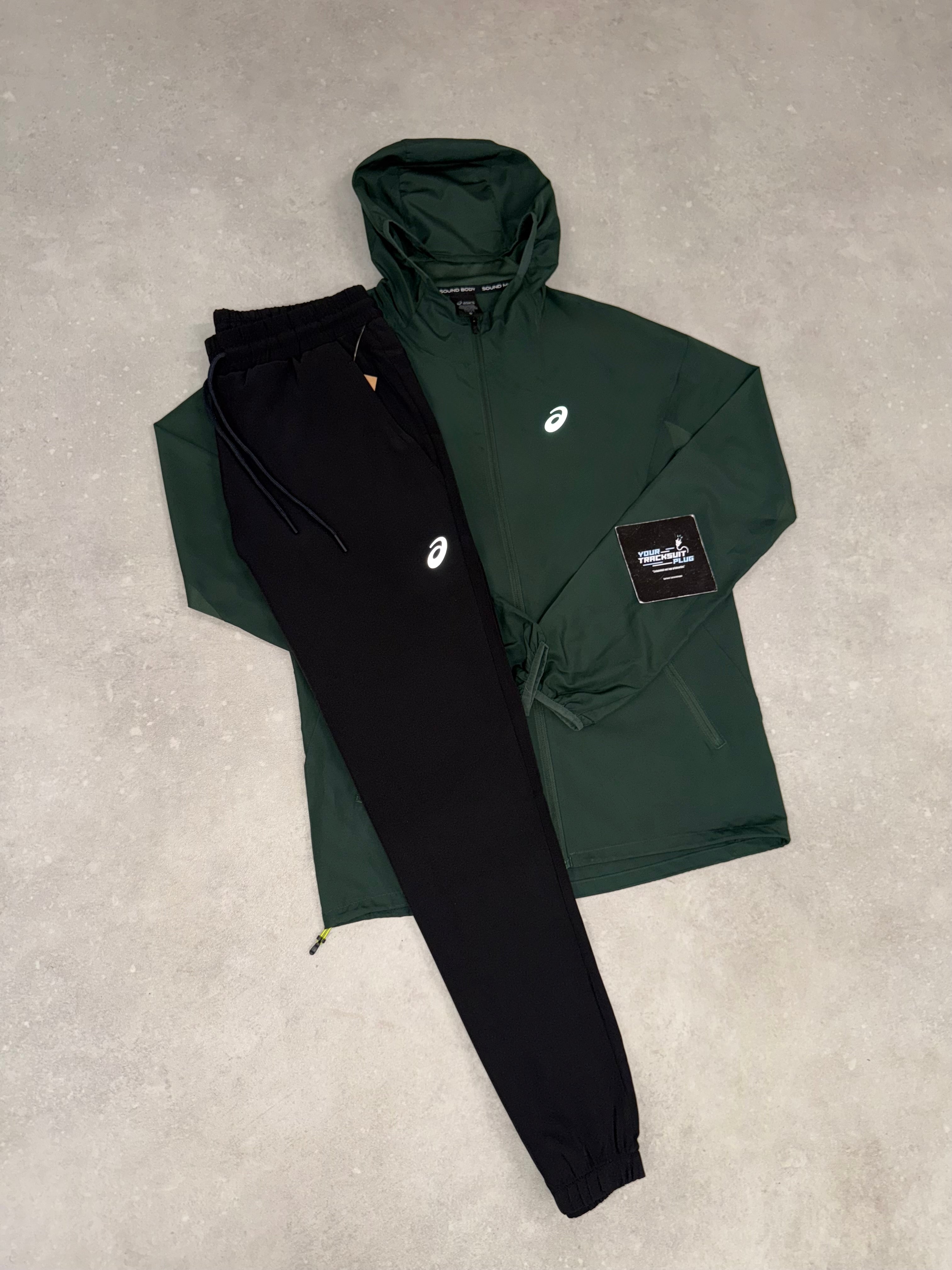 ASICS GREEN & BLACK // VERY VERY EXCLUSIVE