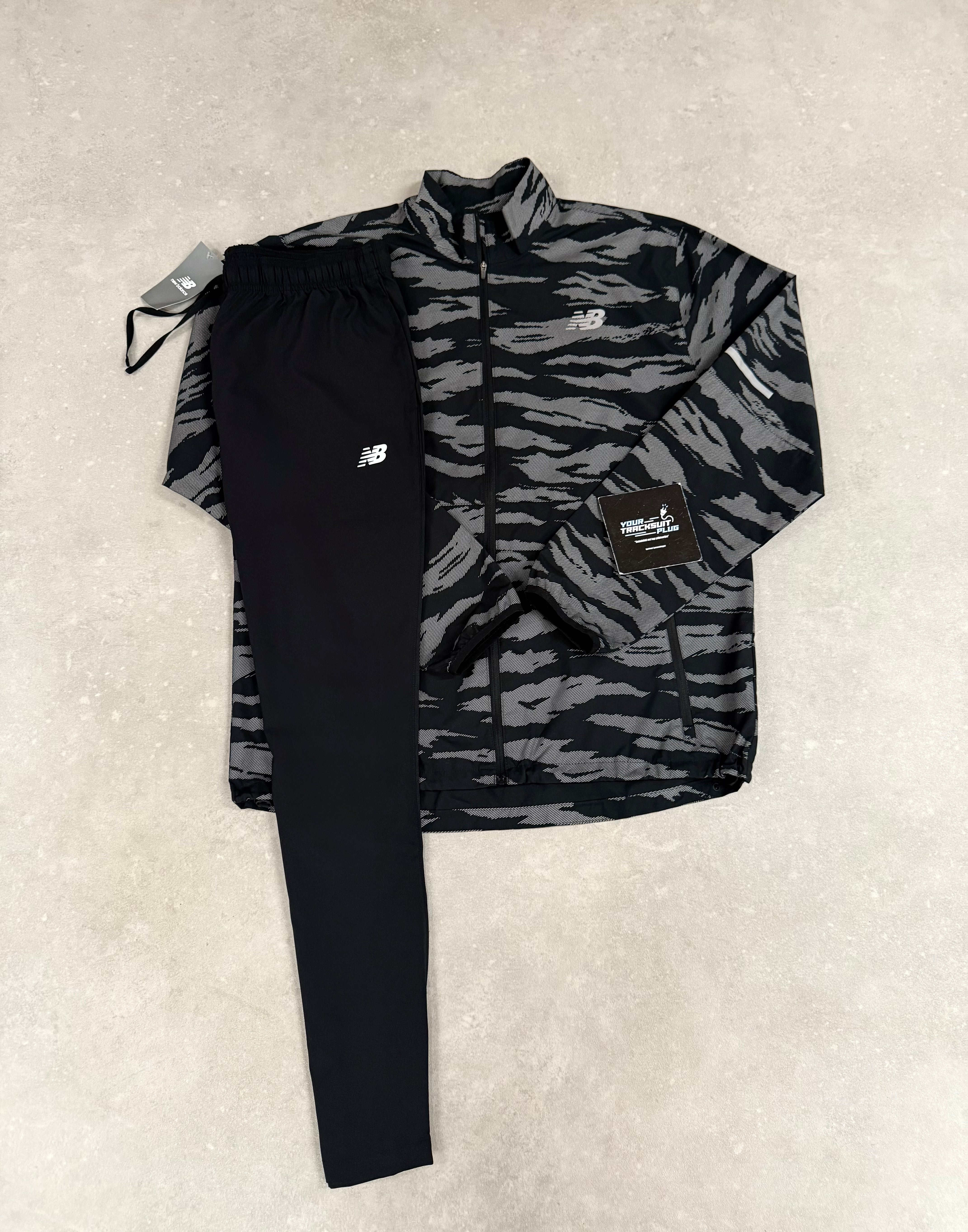 NEW BALANCE TRACKSUIT // VERY EXCLUSIVE