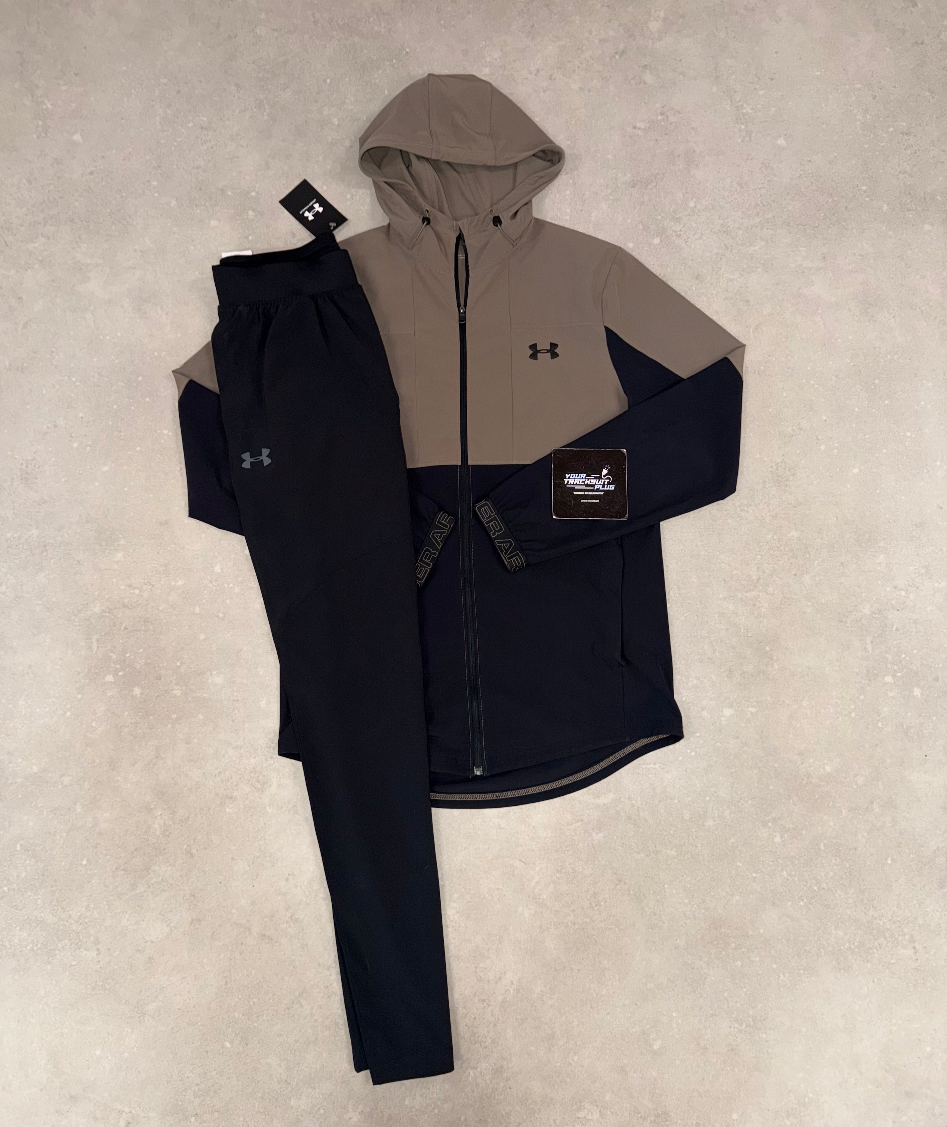 UNDER ARMOUR TRACKSUIT BEIGE & BLACK // VERY EXCLUSIVE