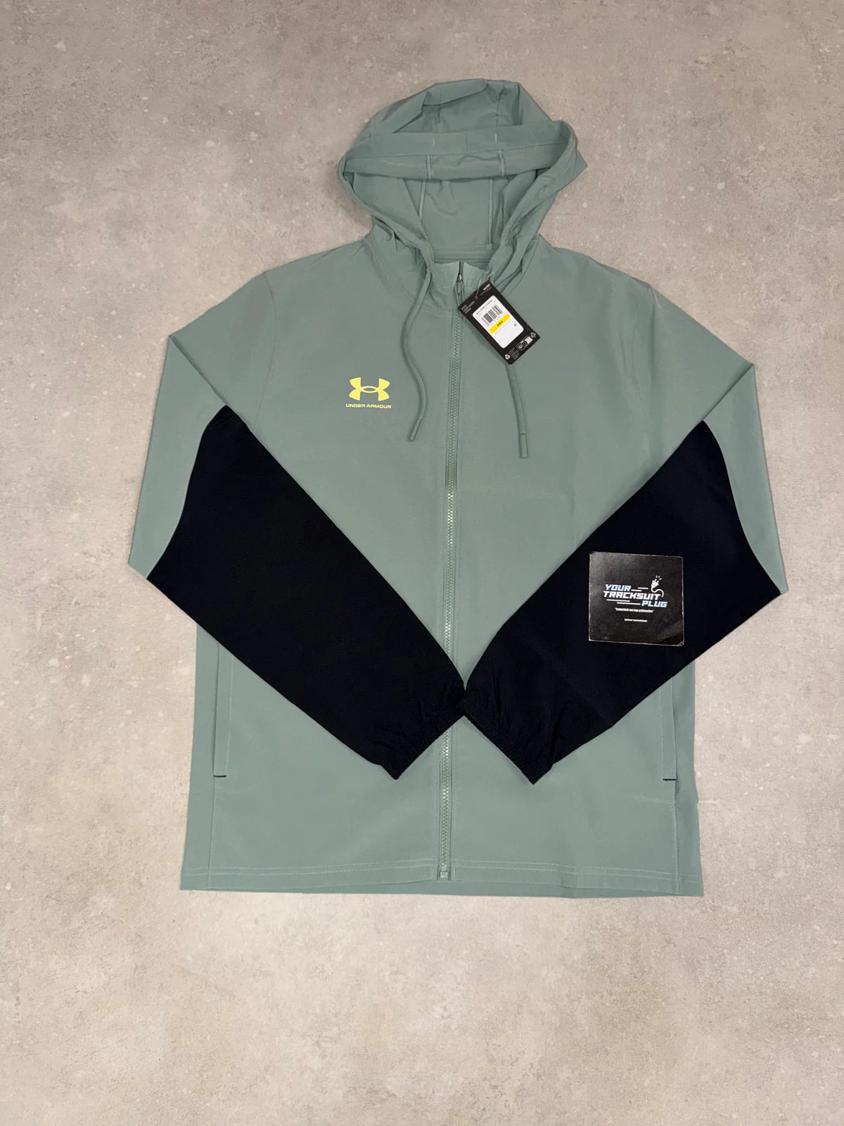 UNDER ARMOUR TRACKSUIT // THE LATEST