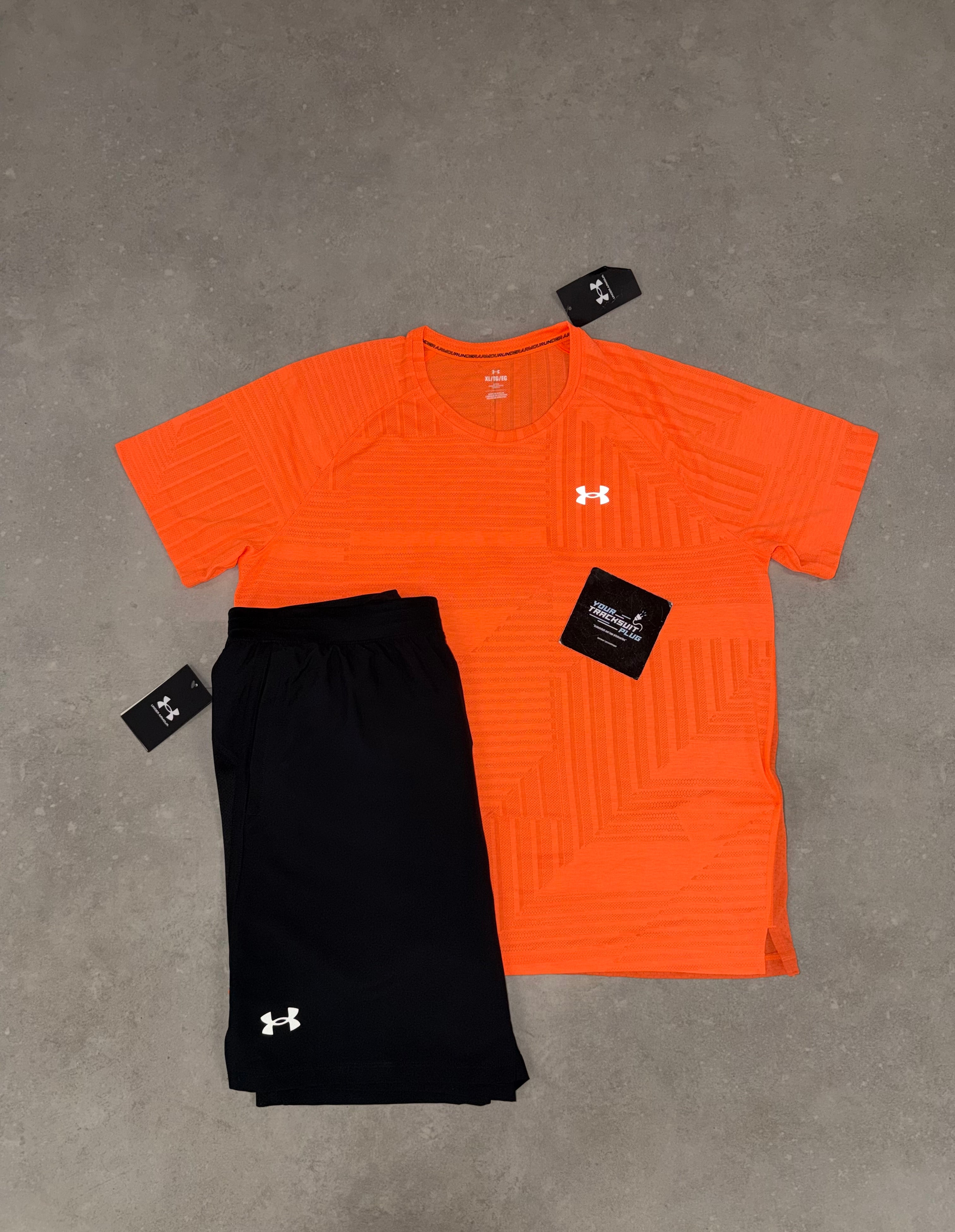 UNDER ARMOUR ORANGE & BLACK // SUMMER SET