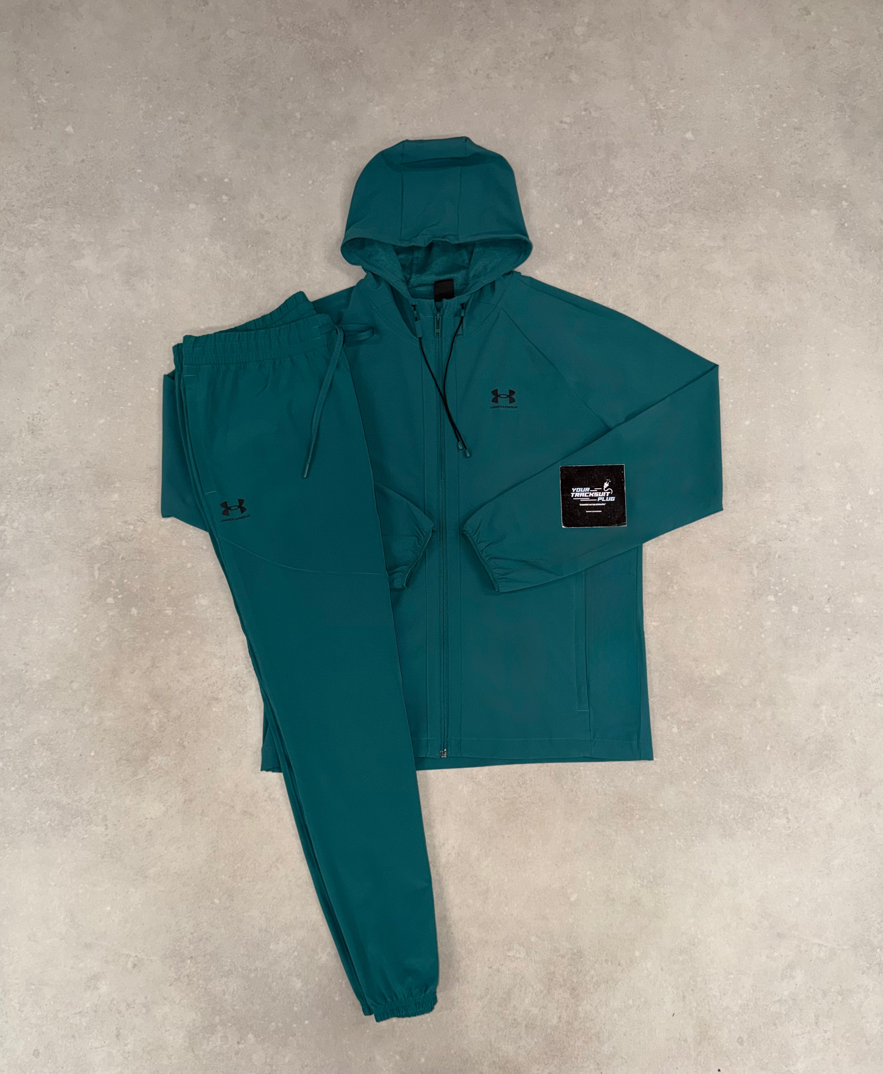 UNDER ARMOUR TRACKSUIT GREEN // THE LATEST