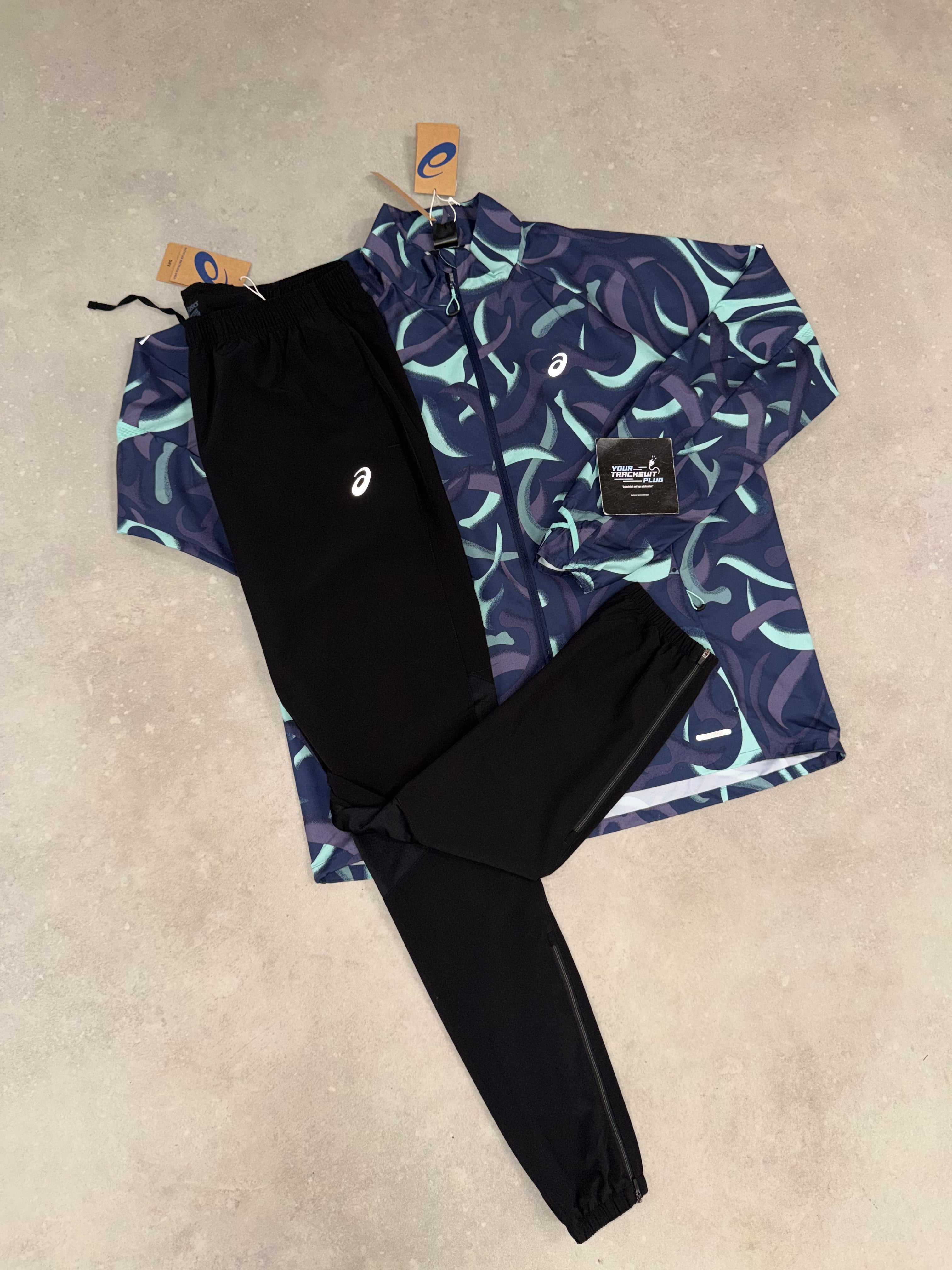 ASICS TRACKSUIT // VERY EXCLUSIVE