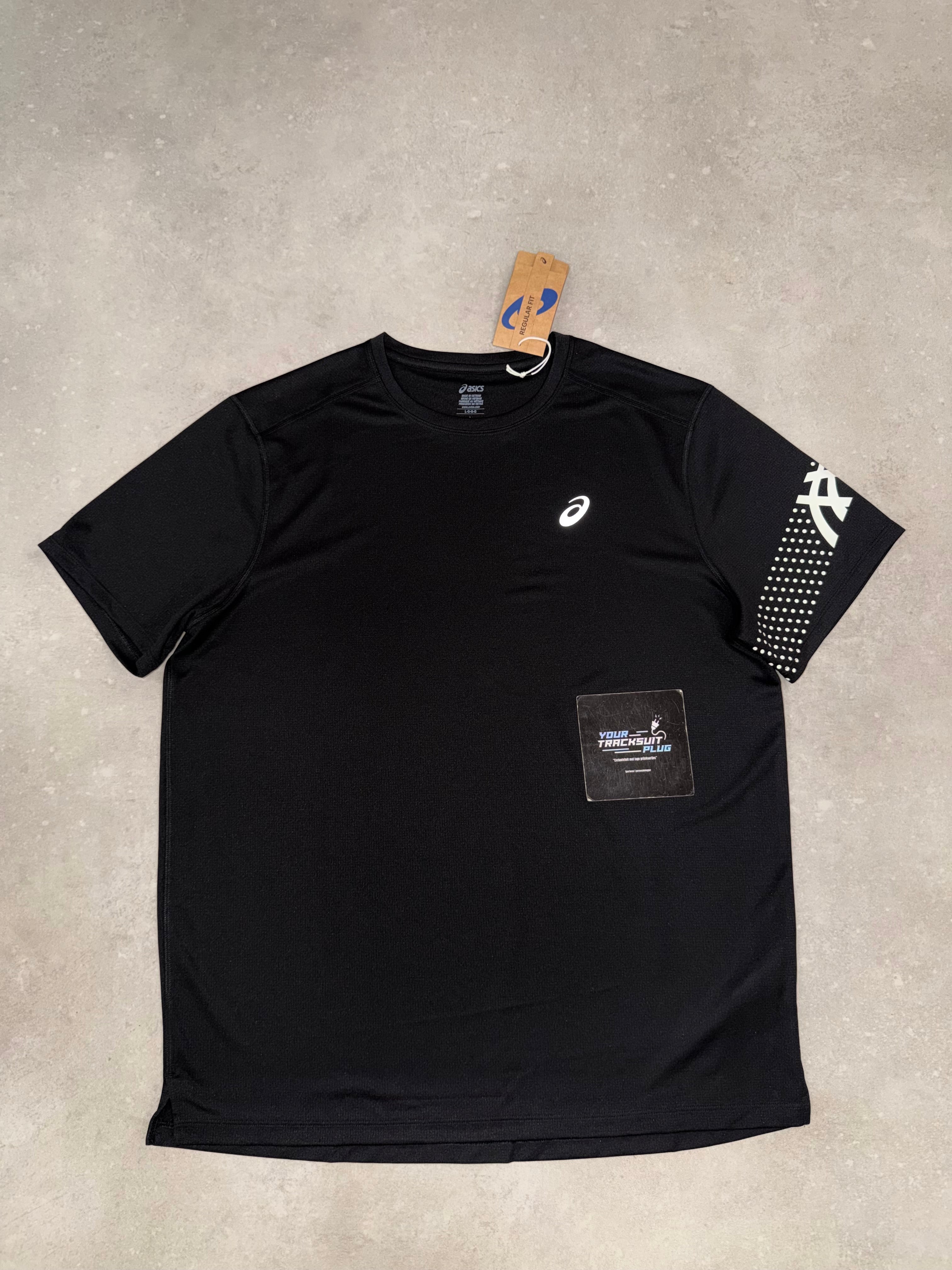 ASICS BLACK SUMMER SET // THE LATEST