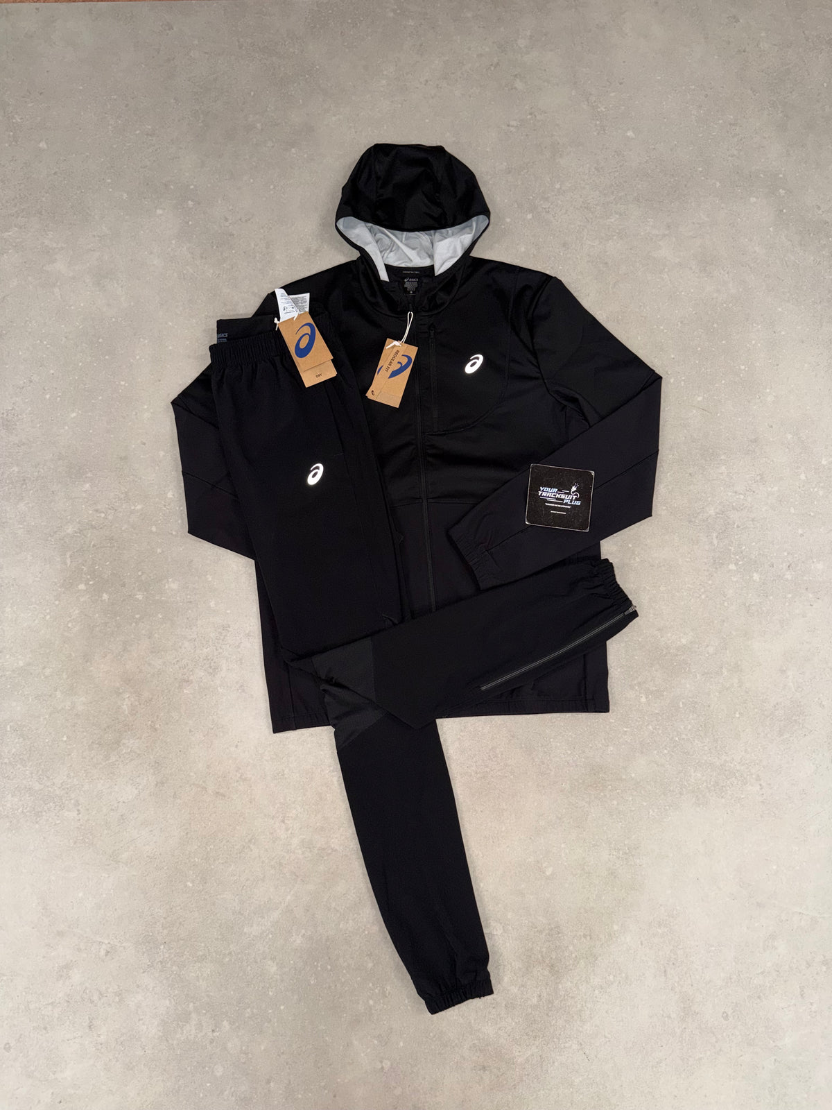 ASICS WINTER EDITION BLACK TRACKSUIT // THE LATEST