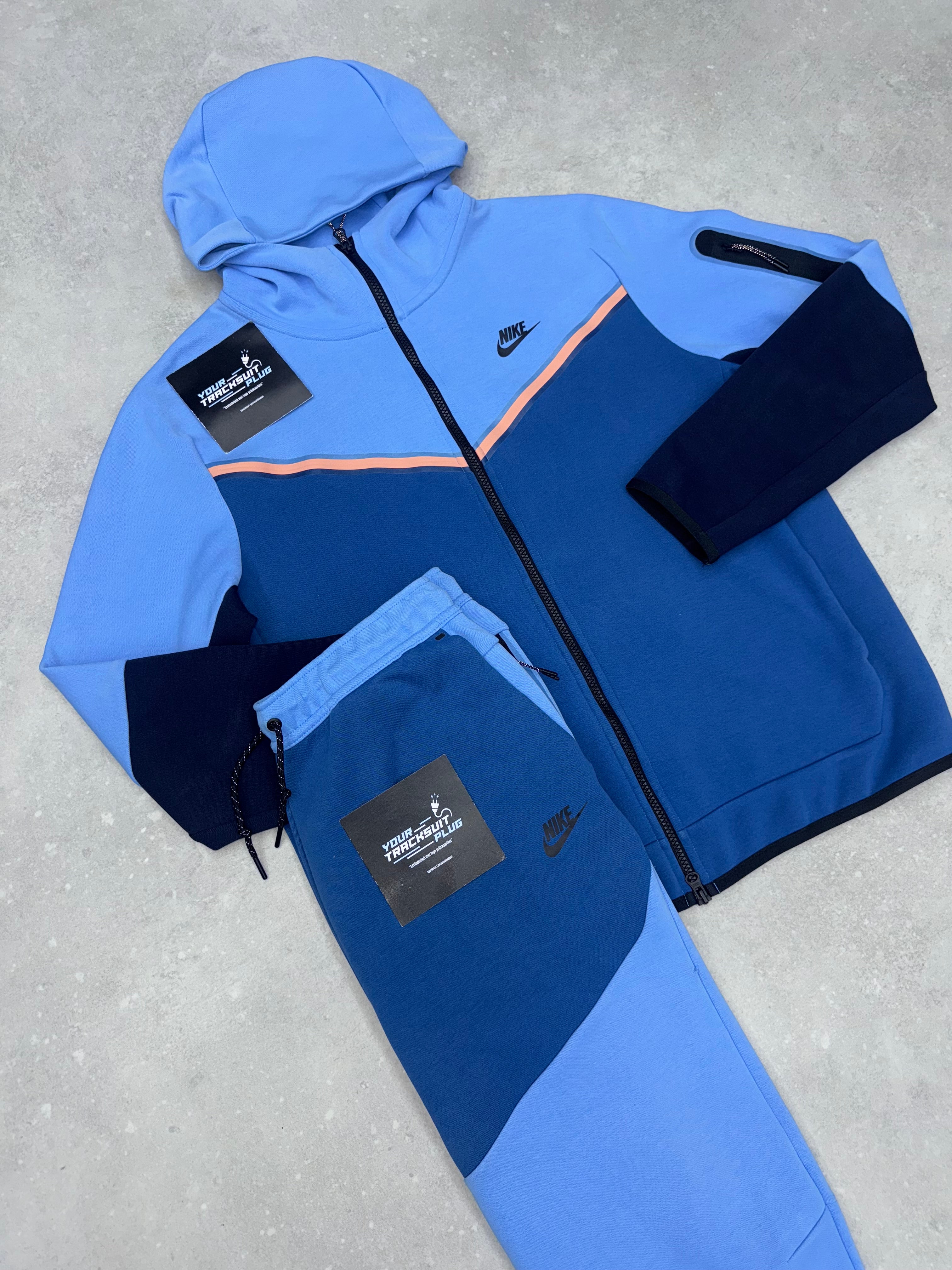 NIKE TECH FLEECE OLD SEASON // BLUE