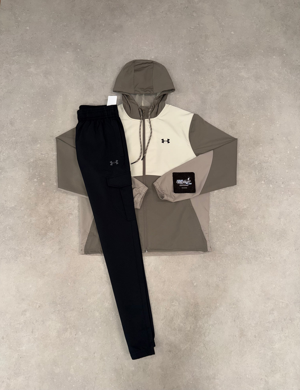 UNDER ARMOUR BLACK & BEIGE TRACKSUIT // LIMITED EDITION