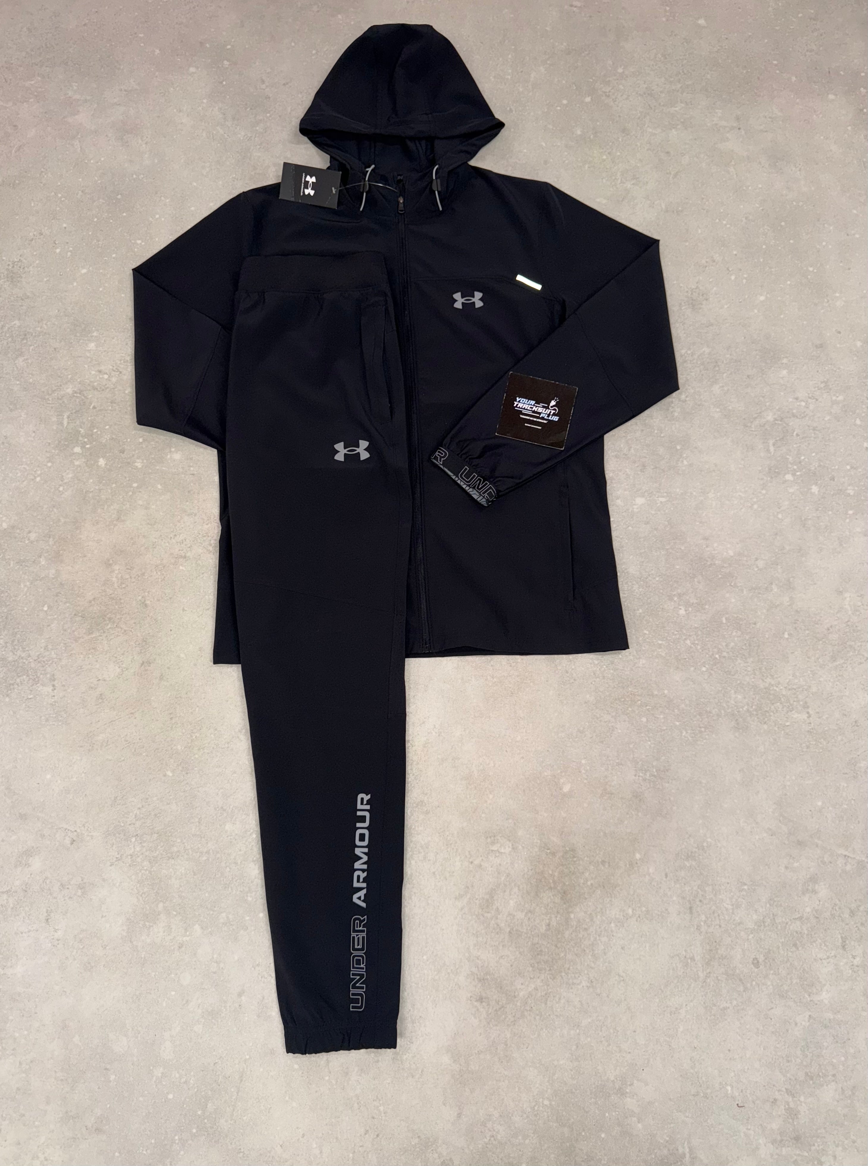 UNDER ARMOUR TRACKSUIT BLACK