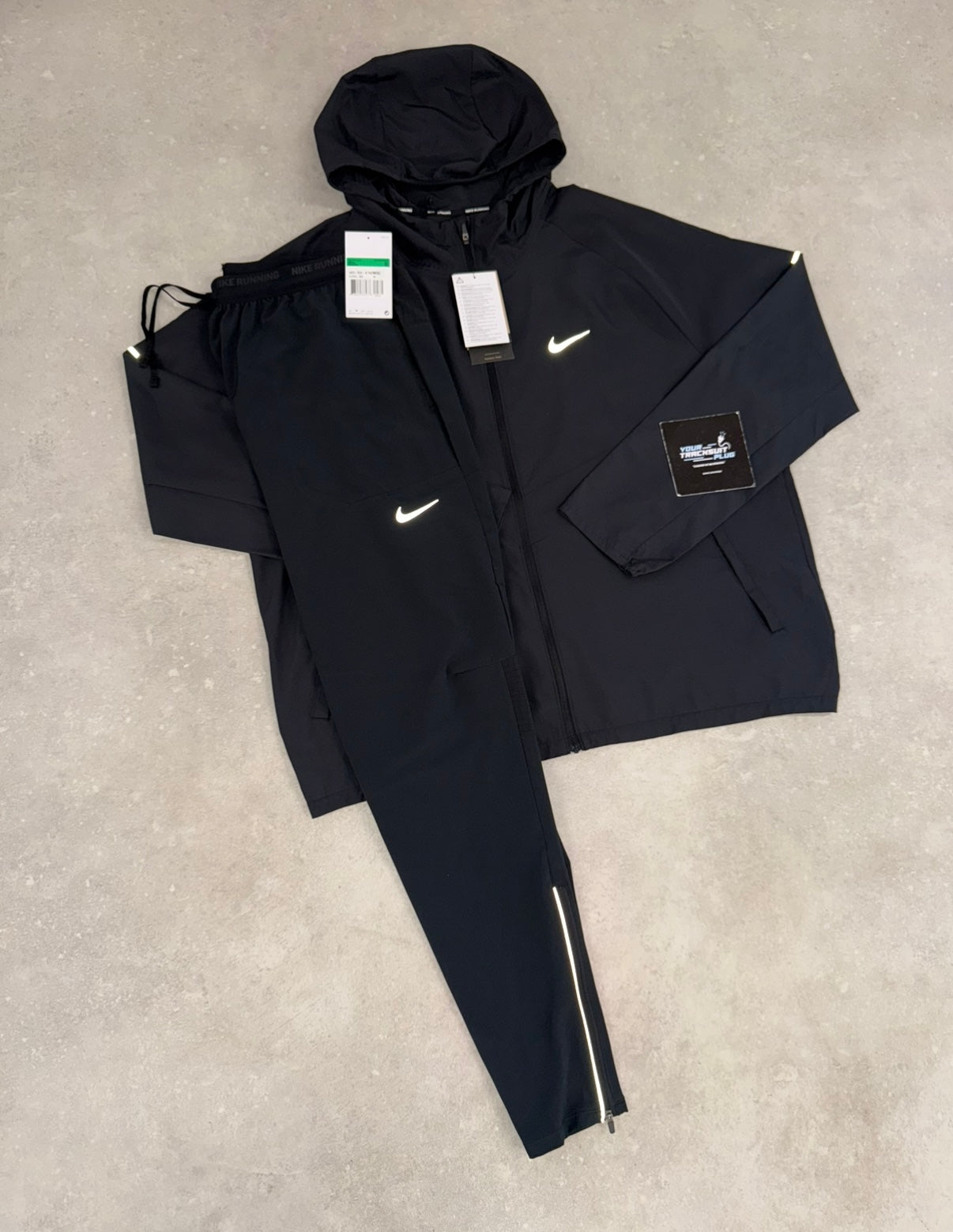 NIKE TRACKSUIT BLACK ON BLACK