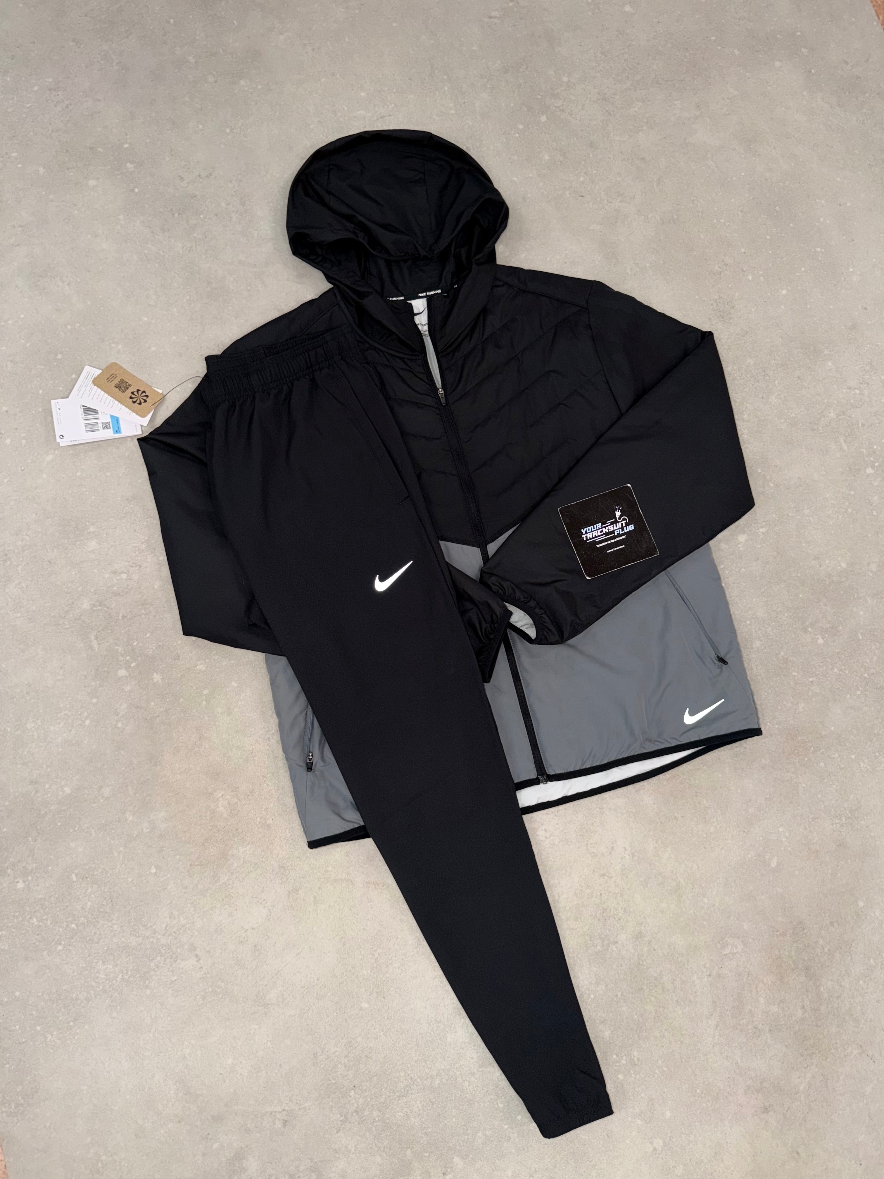 NIKE TRACKSUIT GREY & BLACK // THE LATEST
