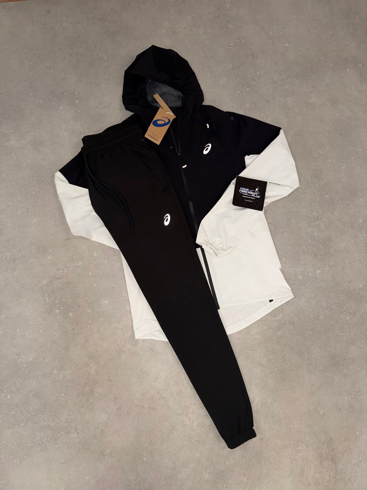ASICS SOFT-SHELL TRACKSUIT // THE LATEST