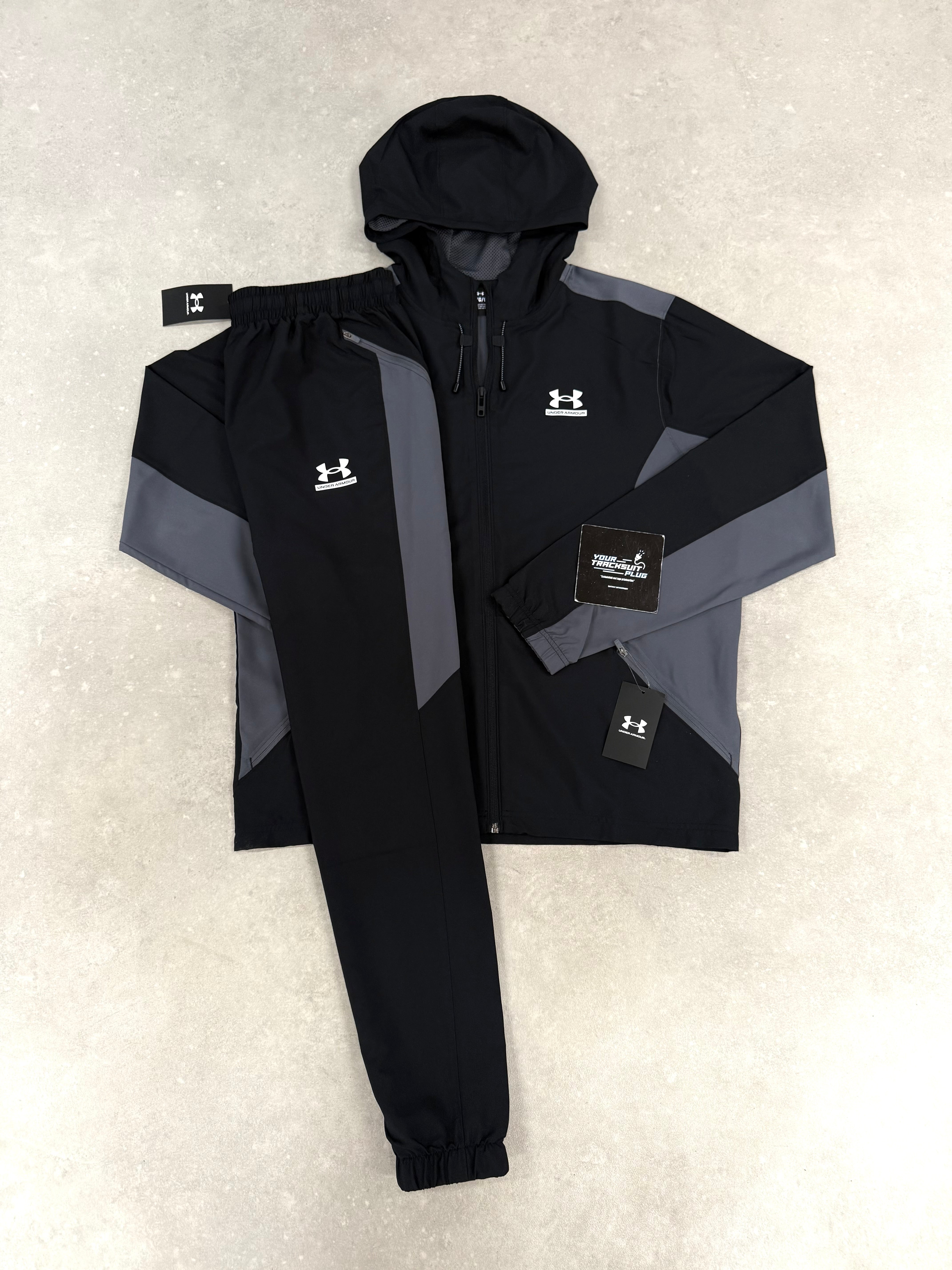 UNDER ARMOUR TRACKSUIT