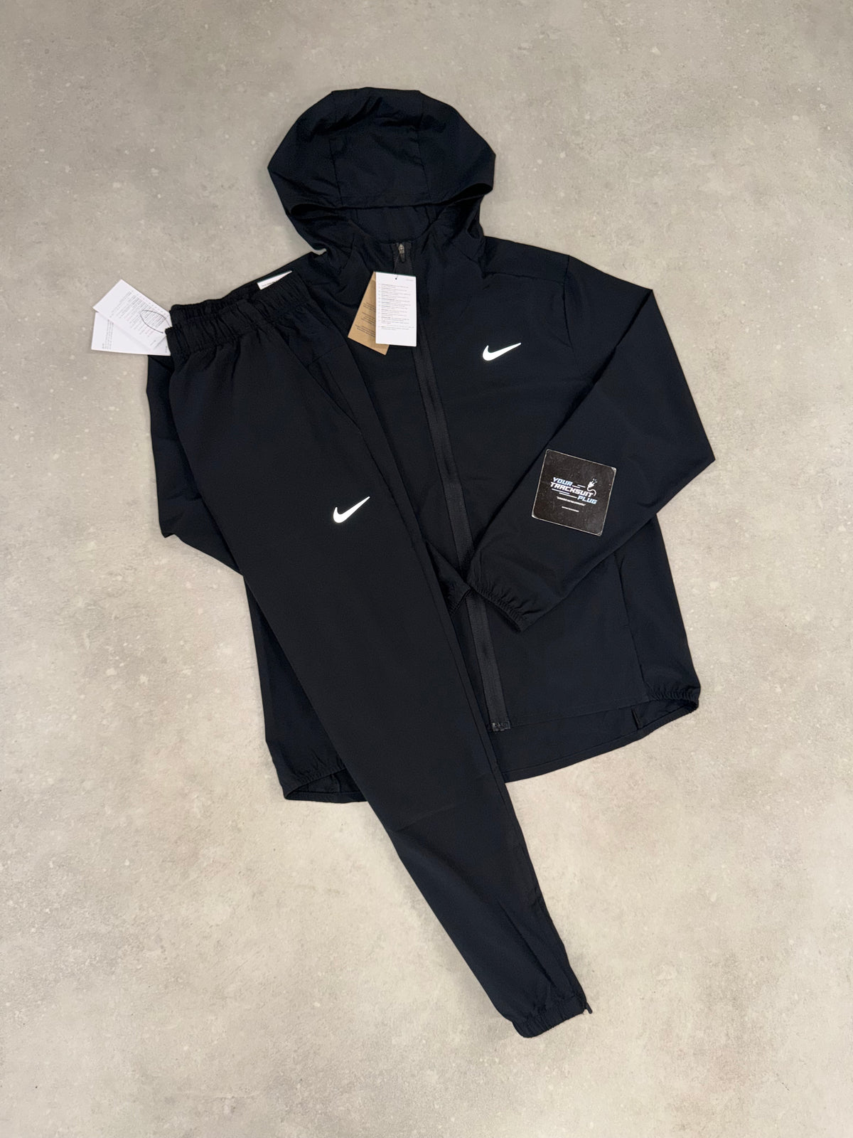 NIKE TRACKSUIT BLACK // THE LATEST