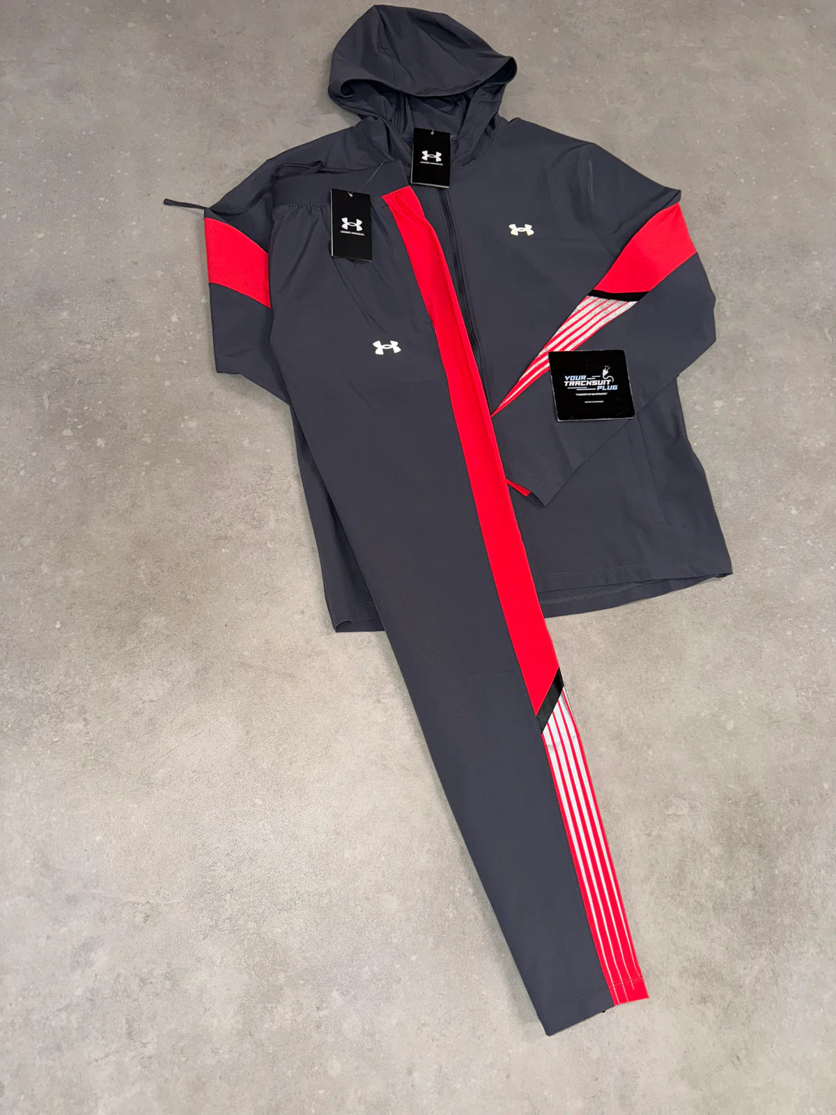 UNDER ARMOUR TRACKSUIT // LIMITED EDITION