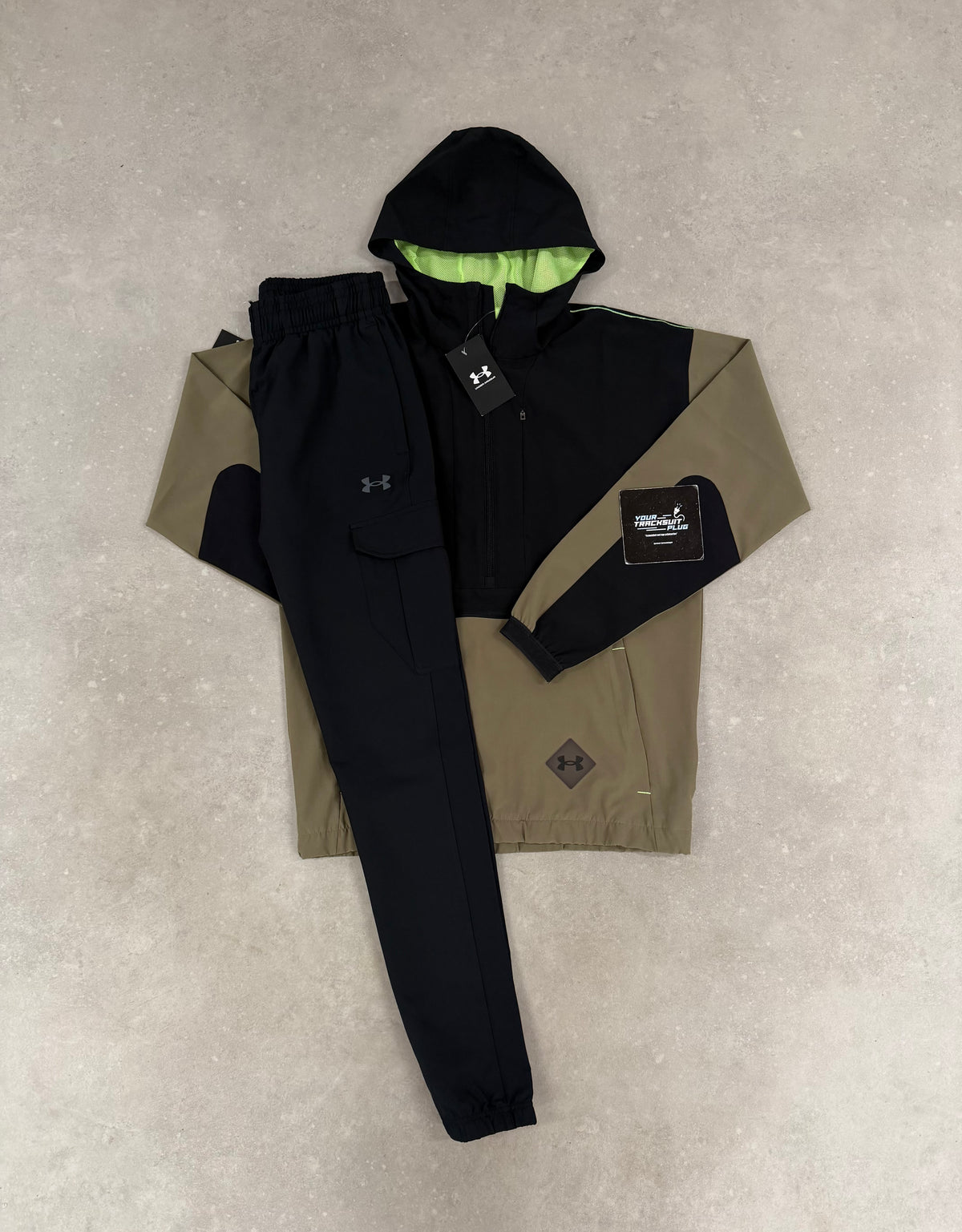UNDER ARMOUR TRACKSUIT // LIMITED EDITION