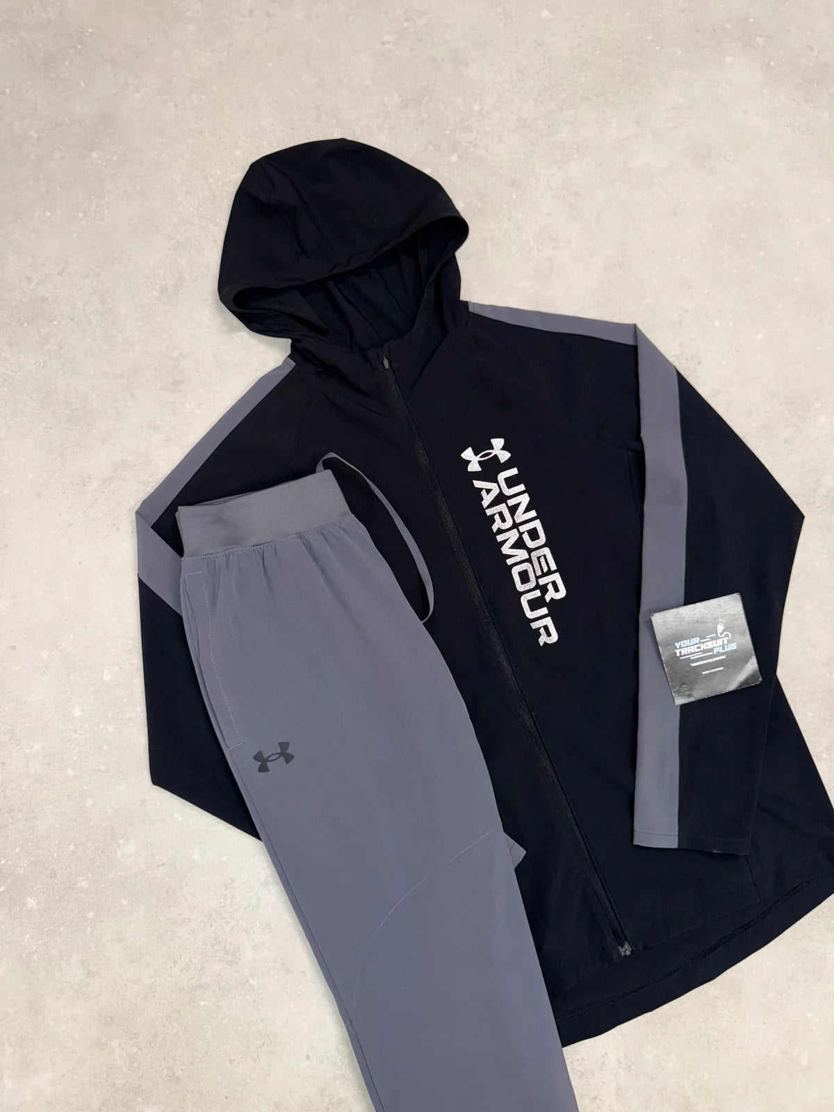 UNDER ARMOUR TRACKSUIT // LIMITED EDITION
