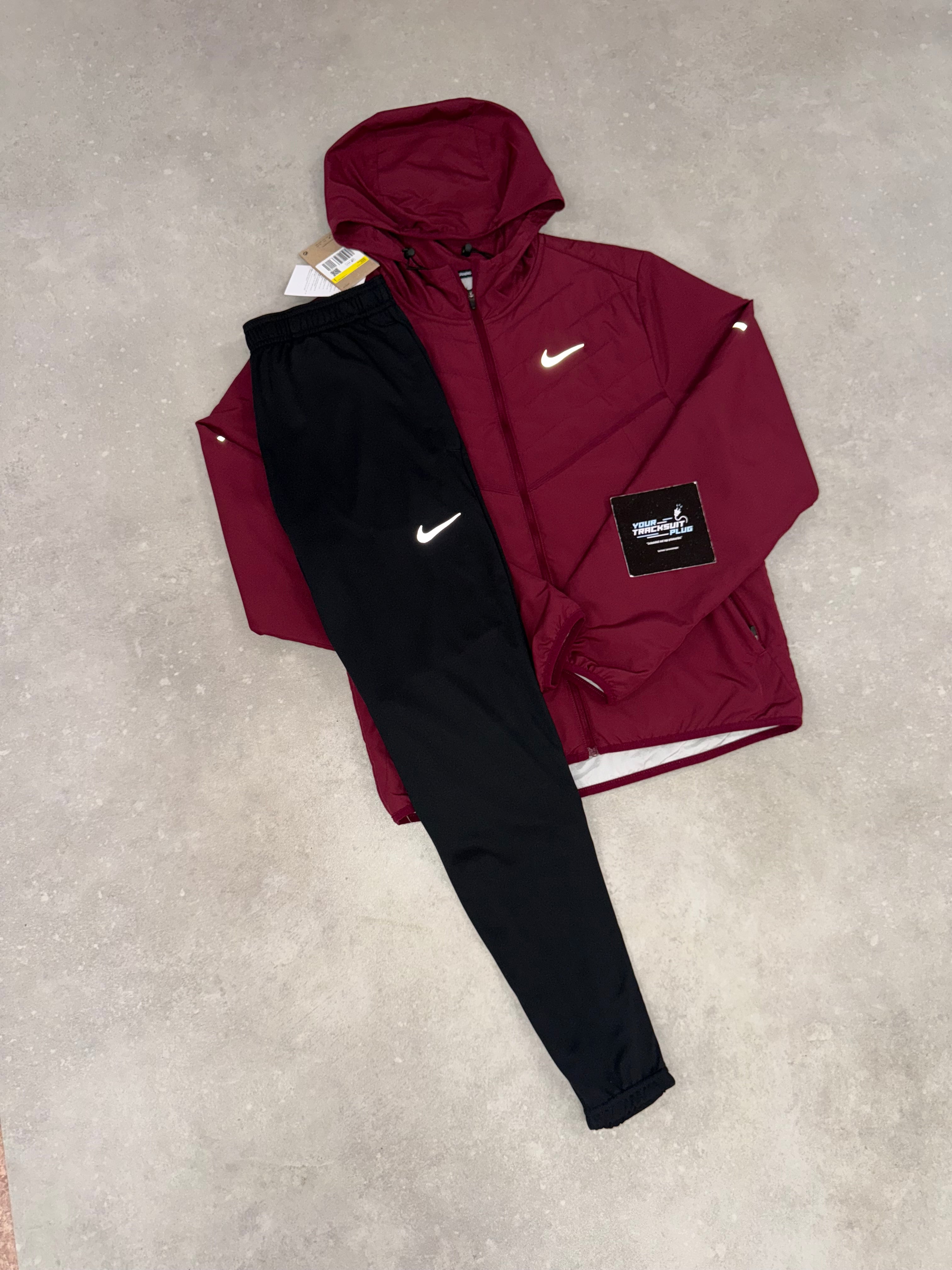 NIKE TRACKSUIT // VERY VERY EXCLUSIVE
