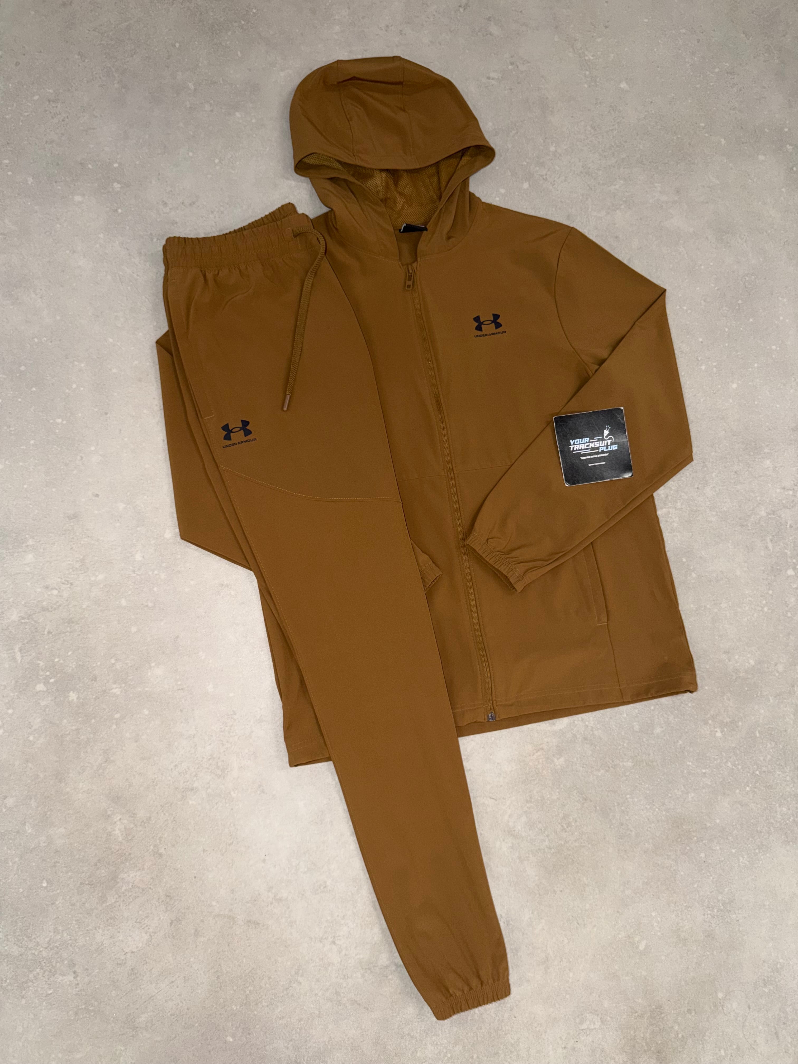 UNDER ARMOUR TRACKSUIT // LIMITED EDITION