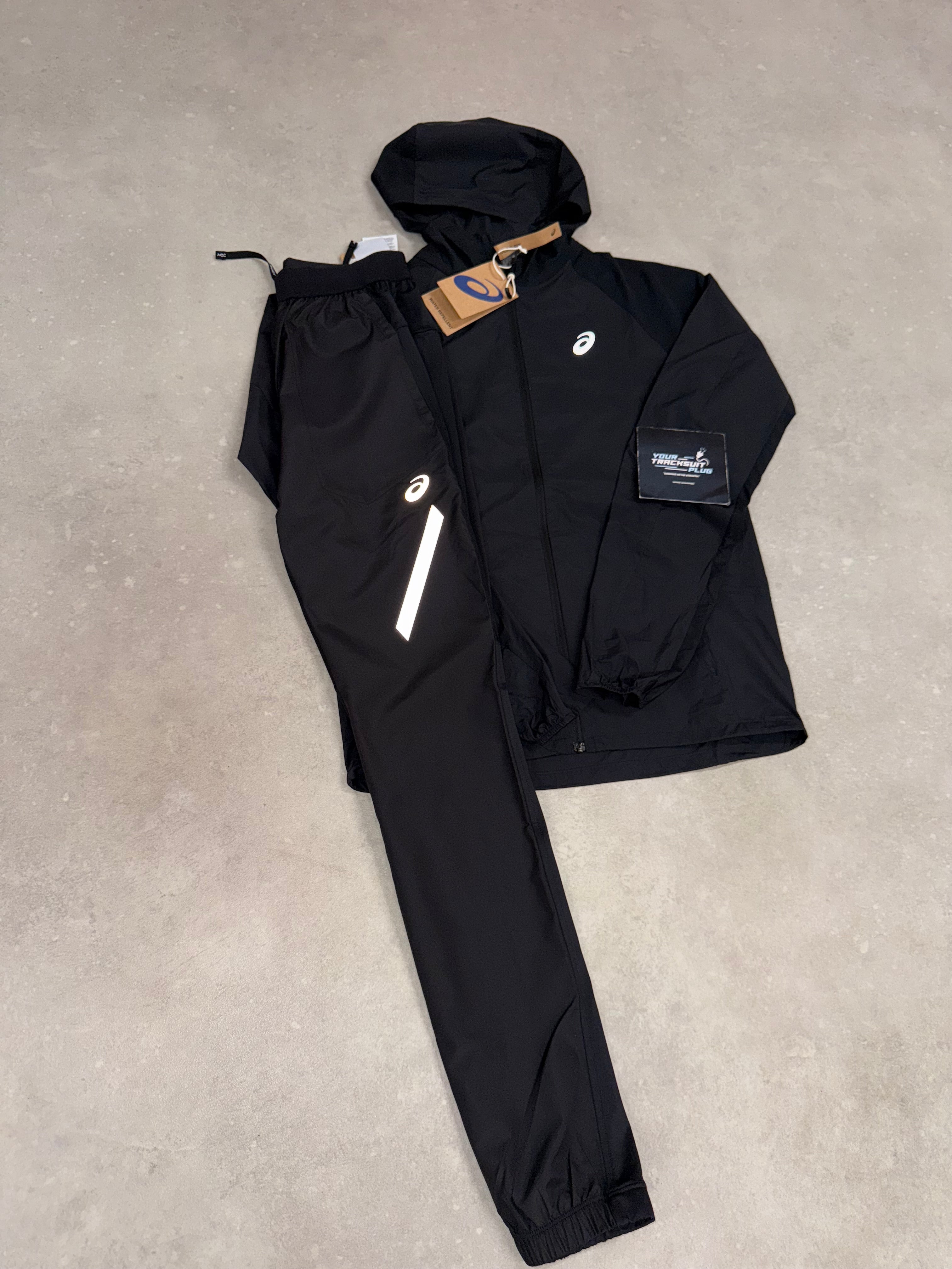 ASICS TRACKSUIT // BLACK ON BLACK