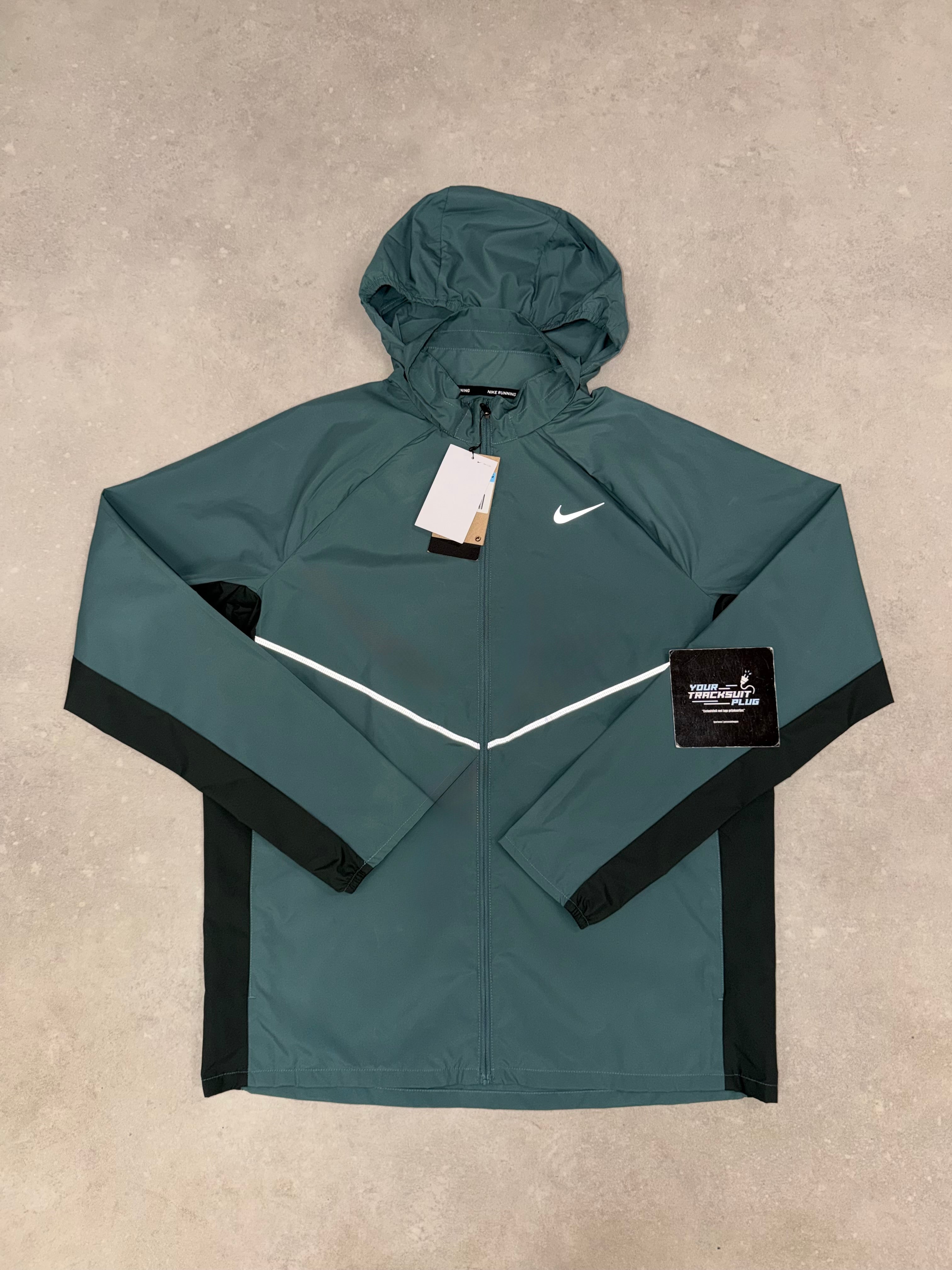 NIKE MILER TRACKSUIT GREEN & BLACK // THE LATEST