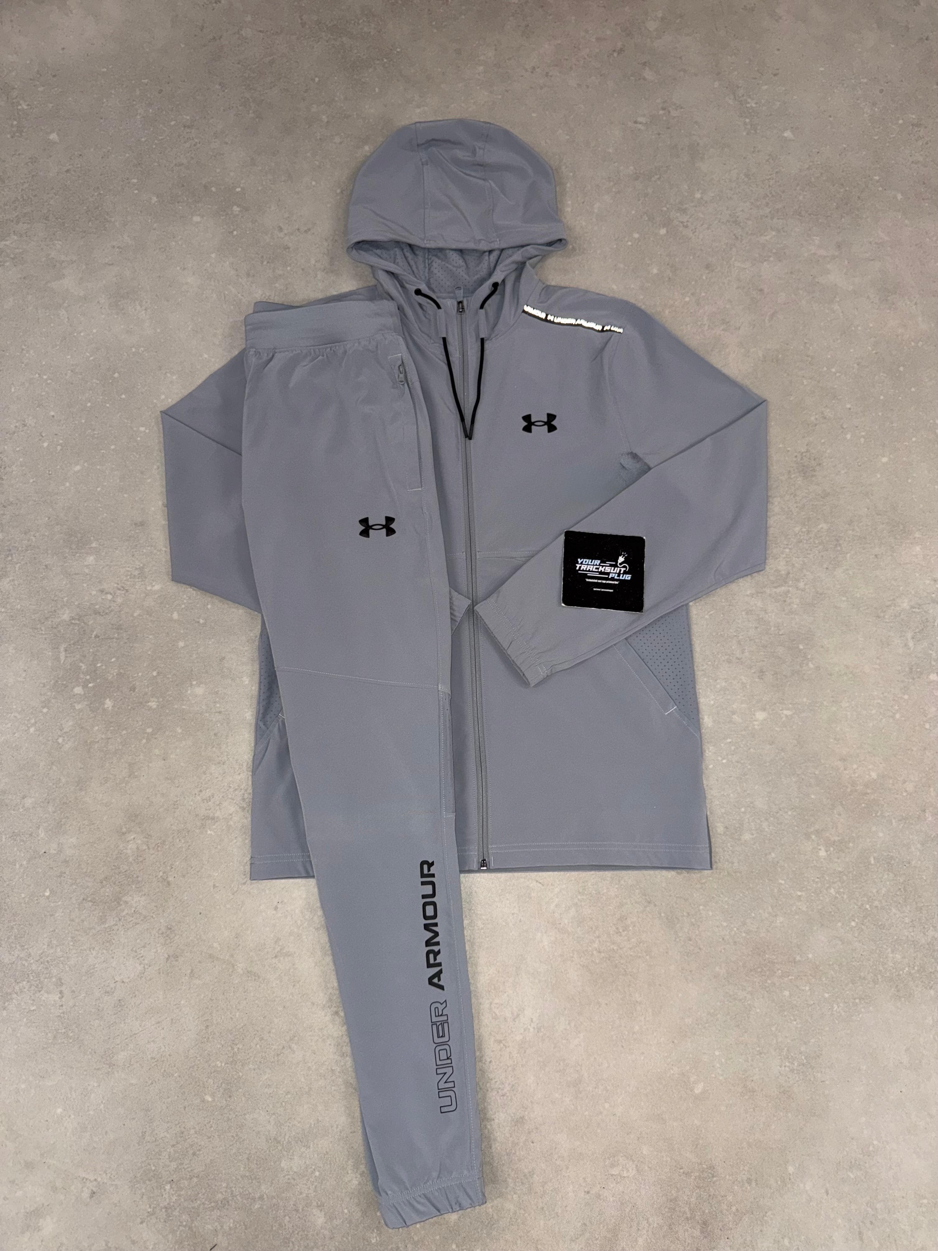 UNDER ARMOUR TRACKSUIT GREY // LIMITED EDITION