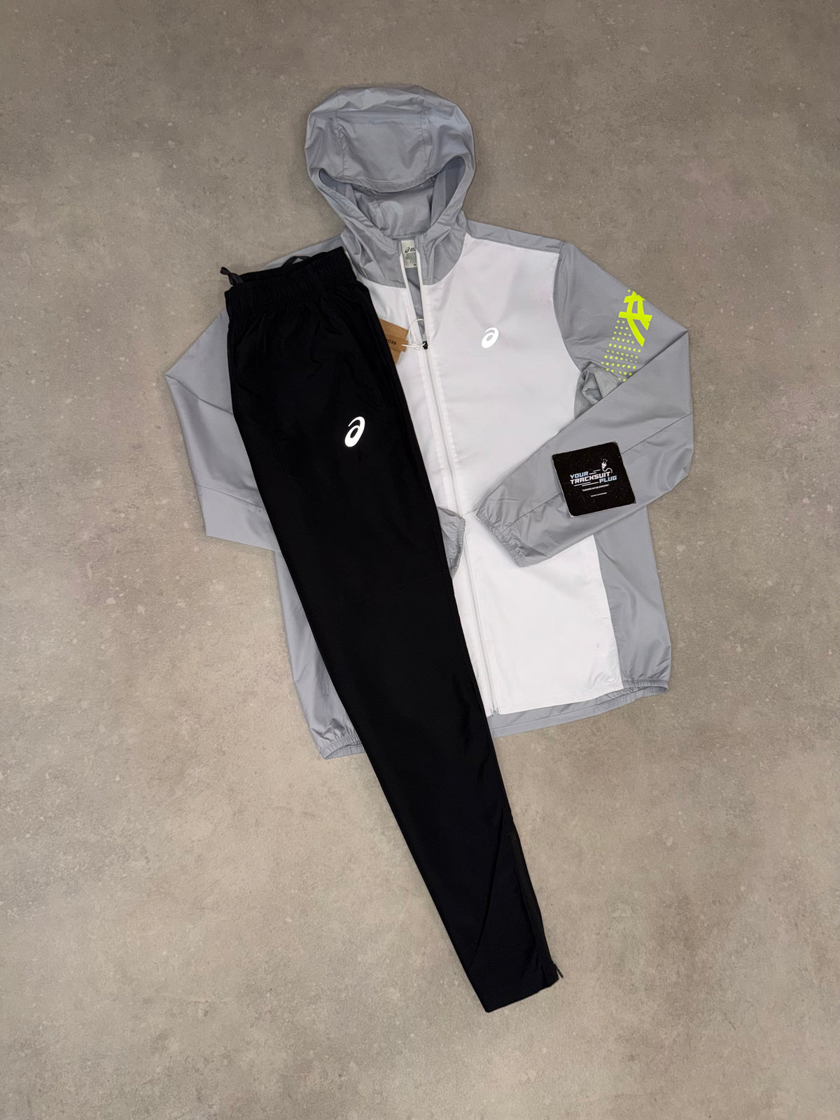 ASICS TRACKSUIT // THE LATEST