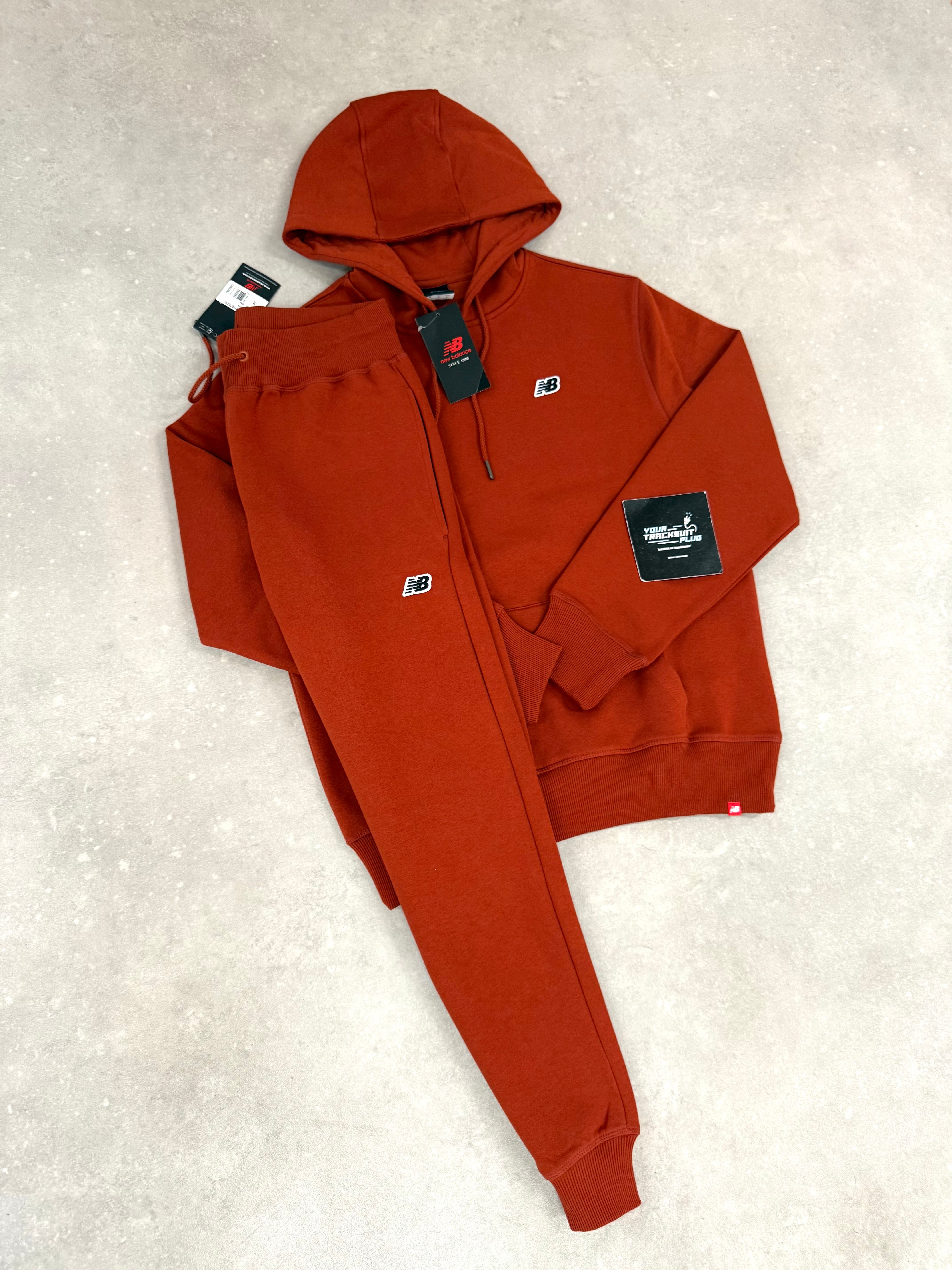 NEW BALANCE TRACKSUIT