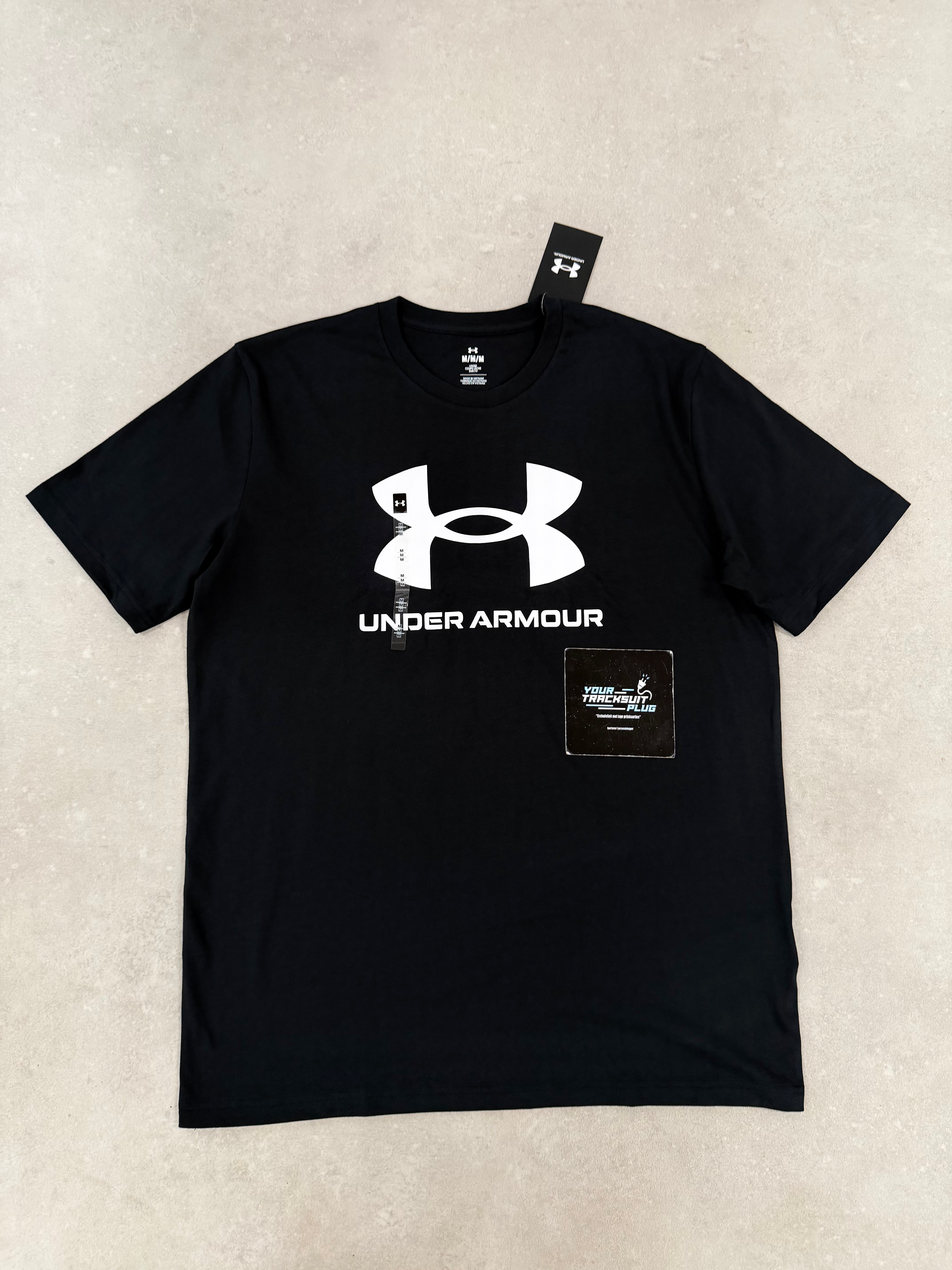 UNDER ARMOUR BLACK & WHITE // SUMMER SET