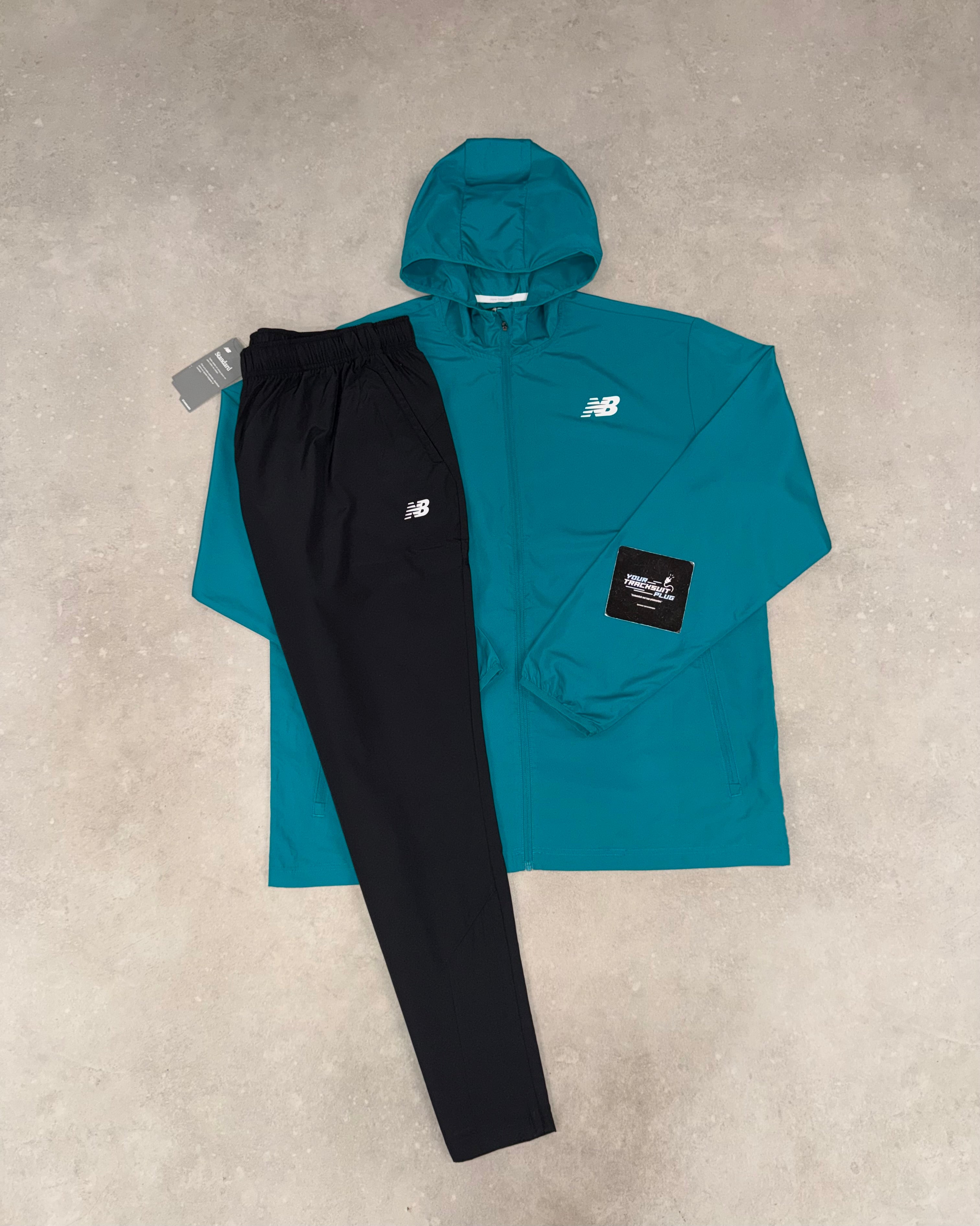 NEW BALANCE TRACKSUIT // VERY EXCLUSIVE