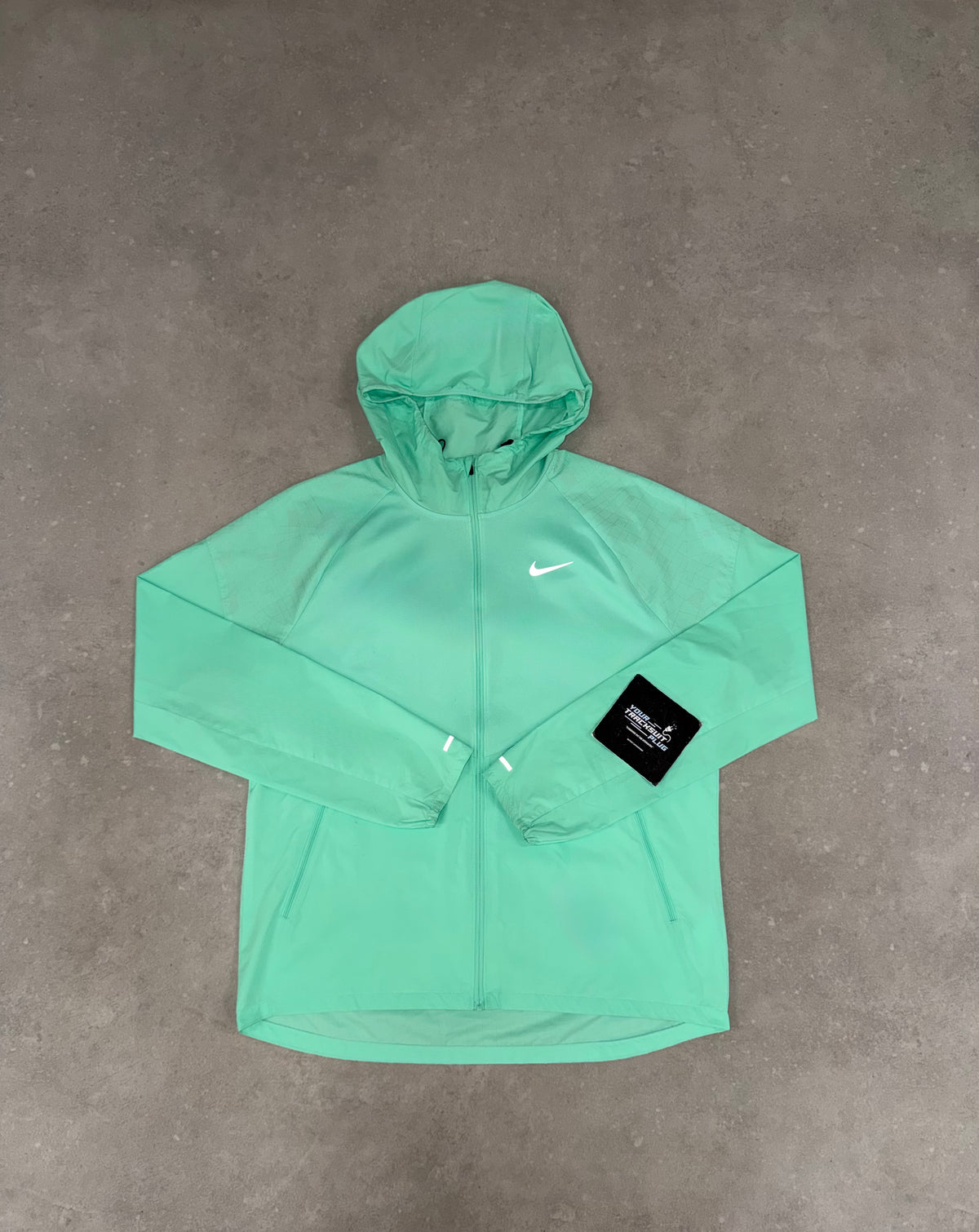 NIKE MILER MINT GREEN TRACKSUIT // VERY VERY EXCLUSIVE