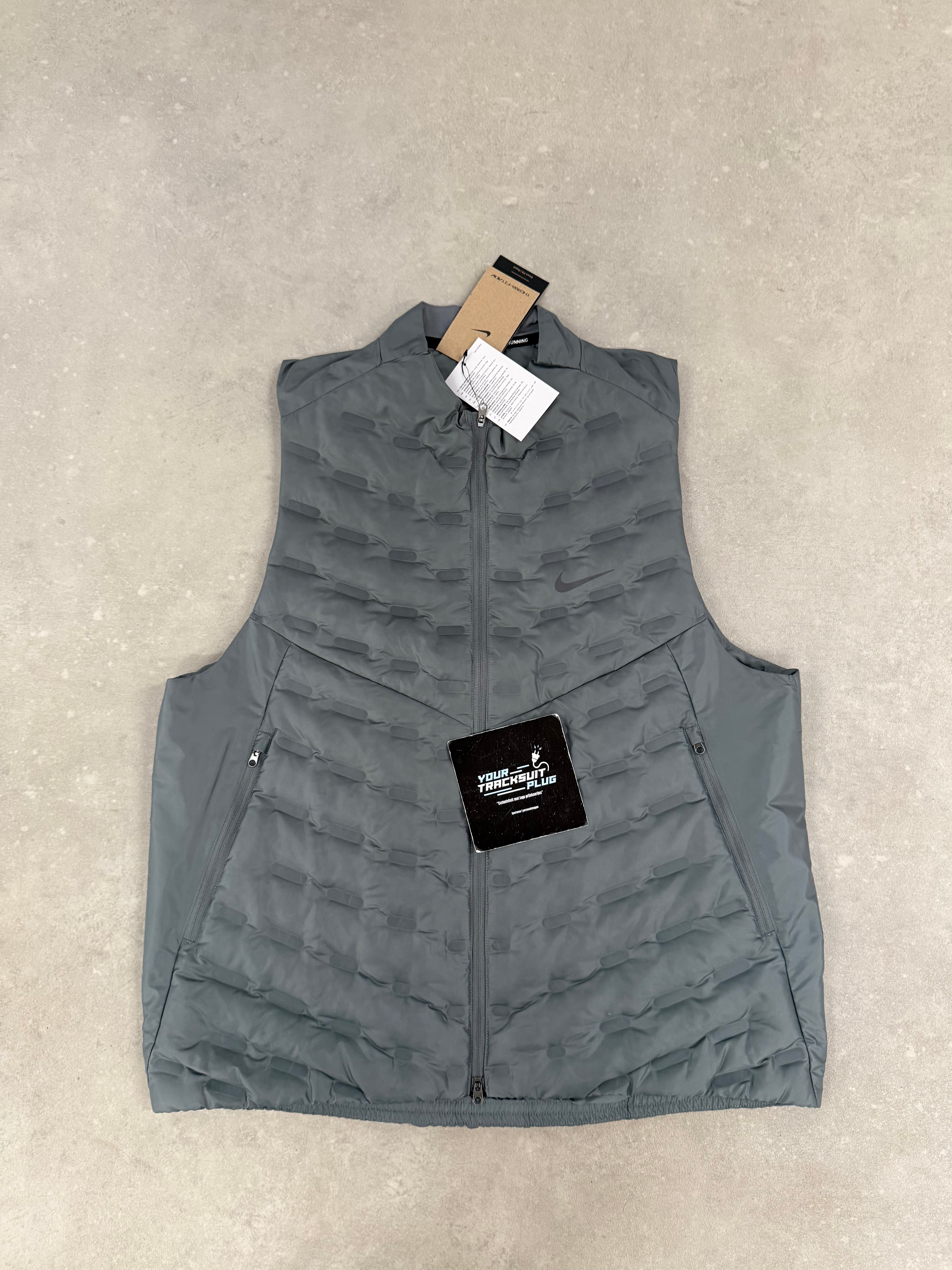 NIKE BODYWARMER // LIMITED EDITION